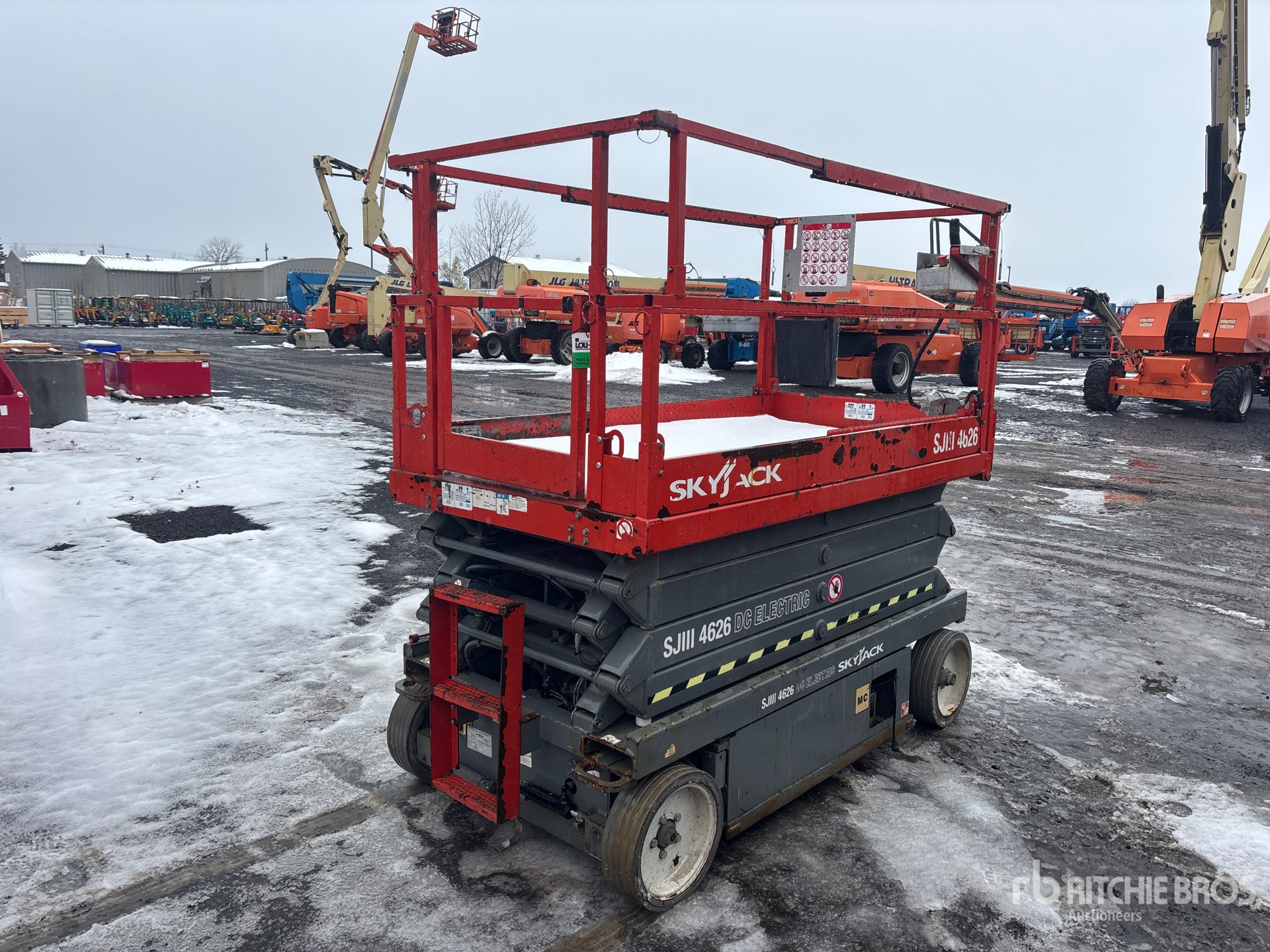 General Appearance with Picture, Left Front Corner