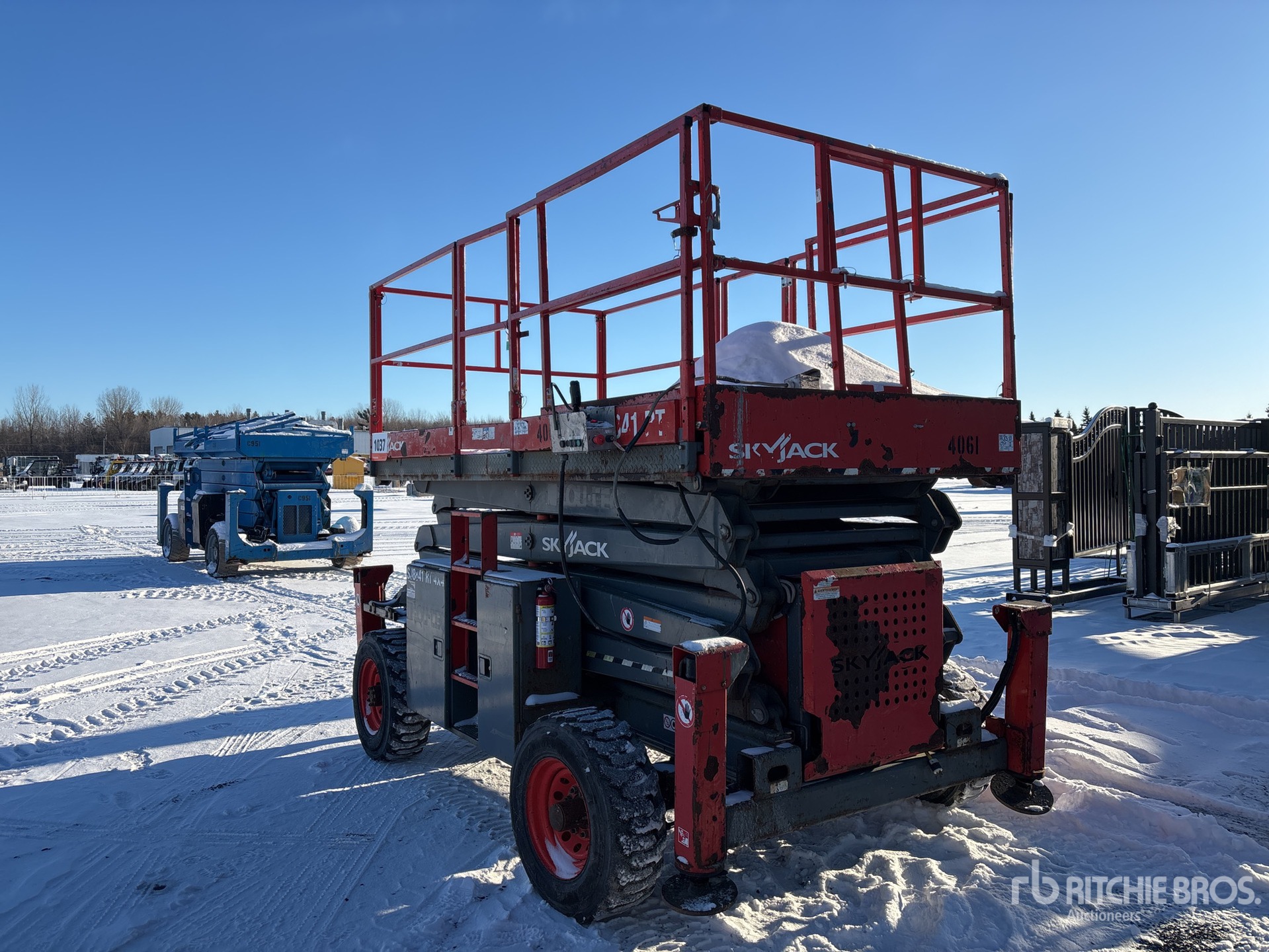 General Appearance with Imagen: esquina delantera derecha