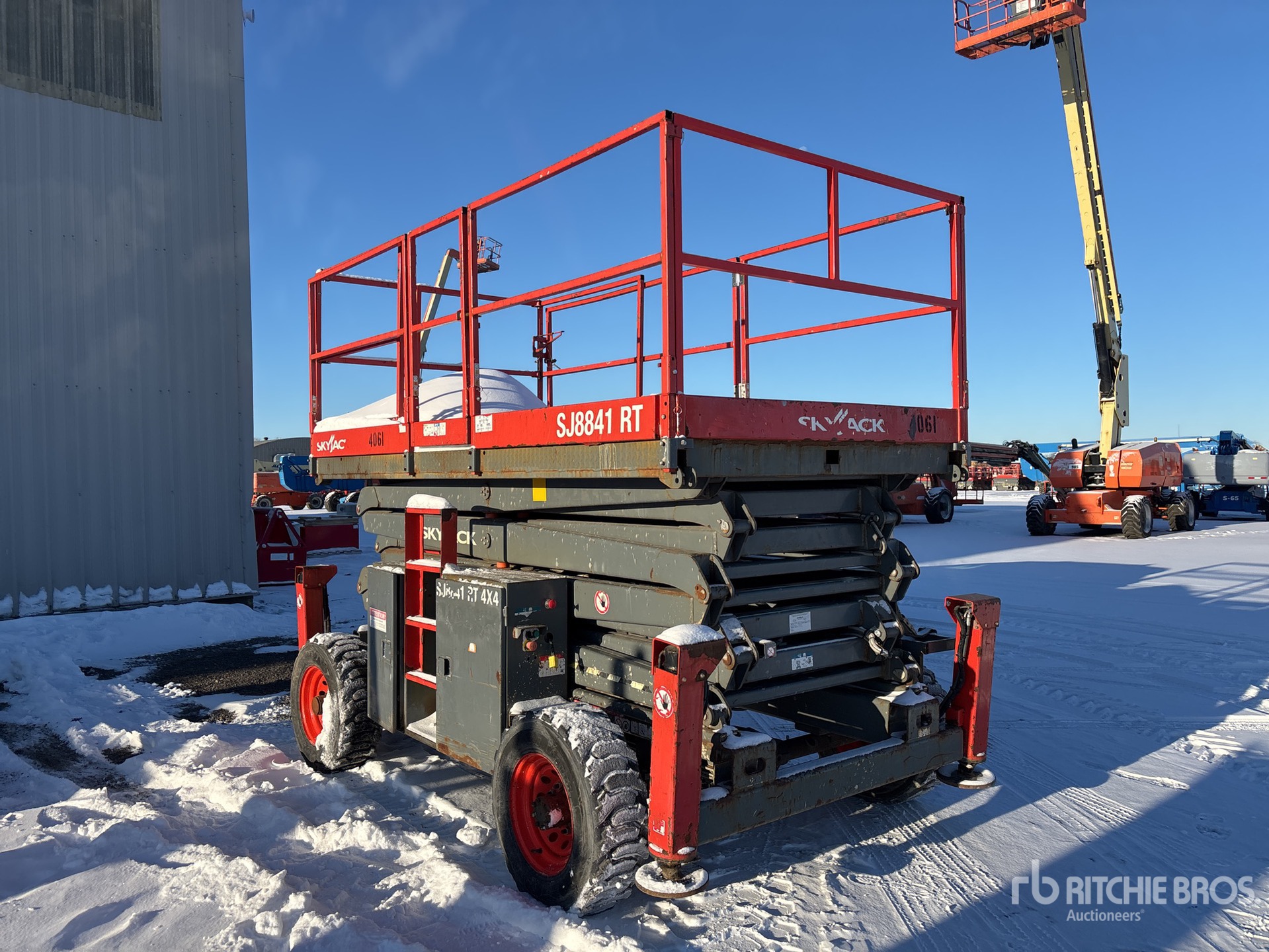 General Appearance with Imagen: esquina trasera izquierda