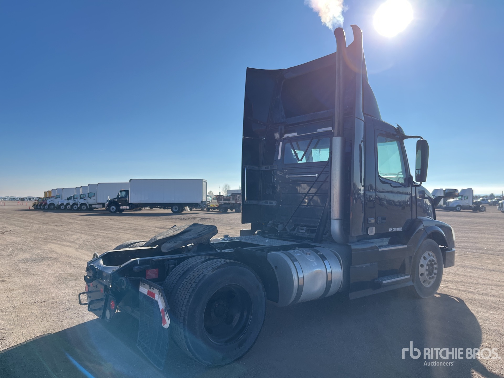 Aspect général with Image, coin arrière droit