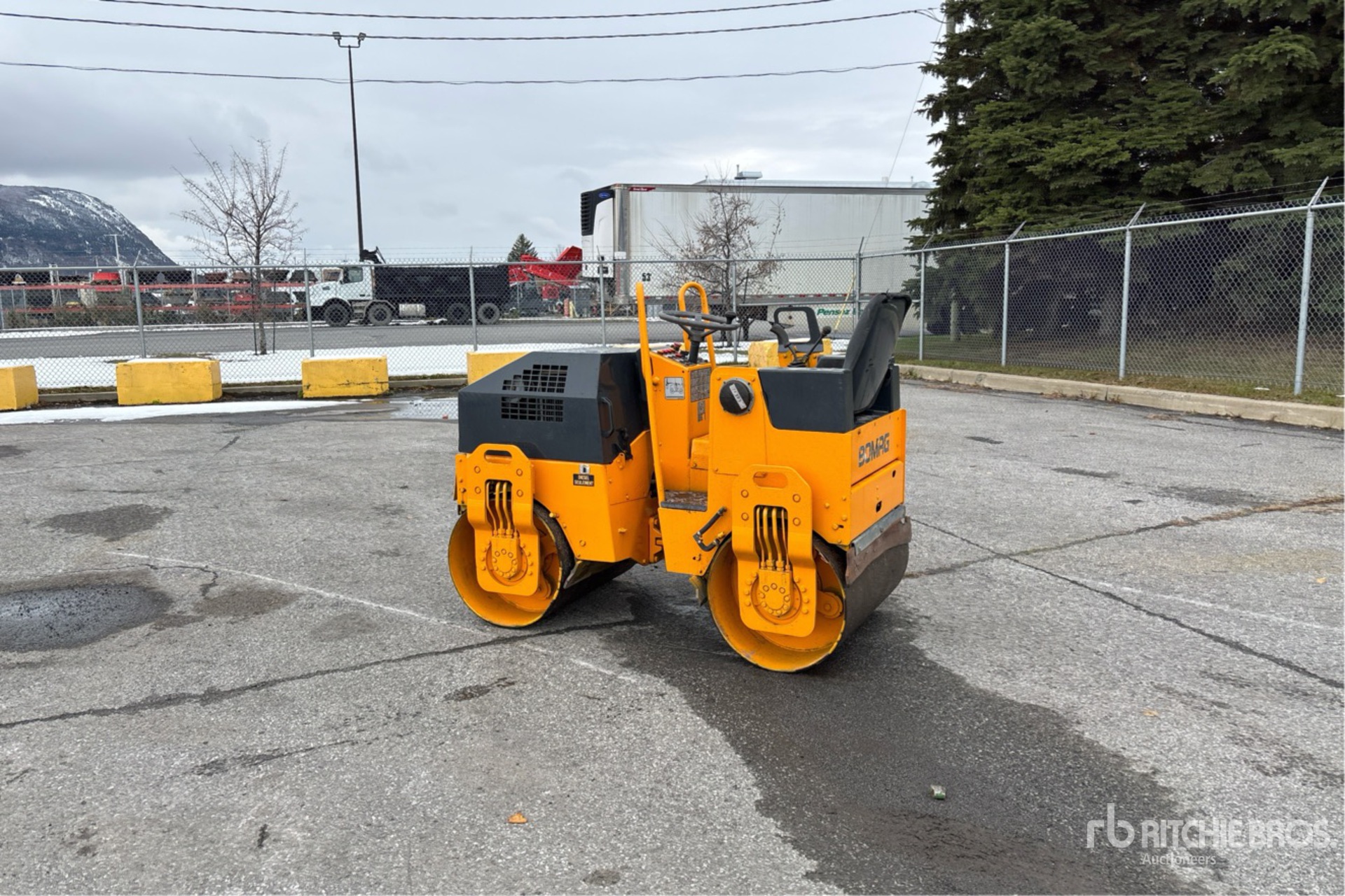 General Appearance with Image, coin arrière gauche