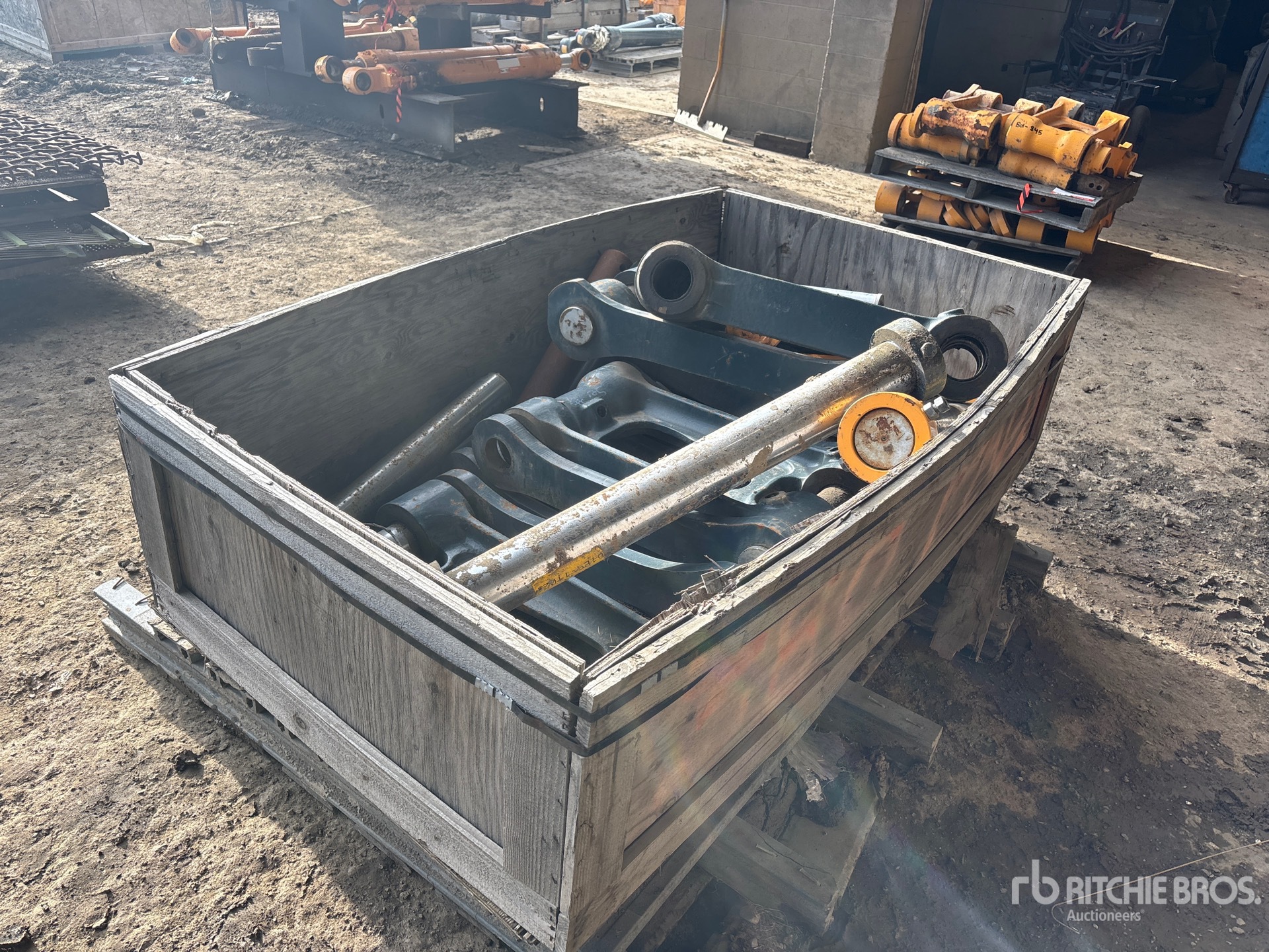 General Appearance with Bild, Ecke hinten links