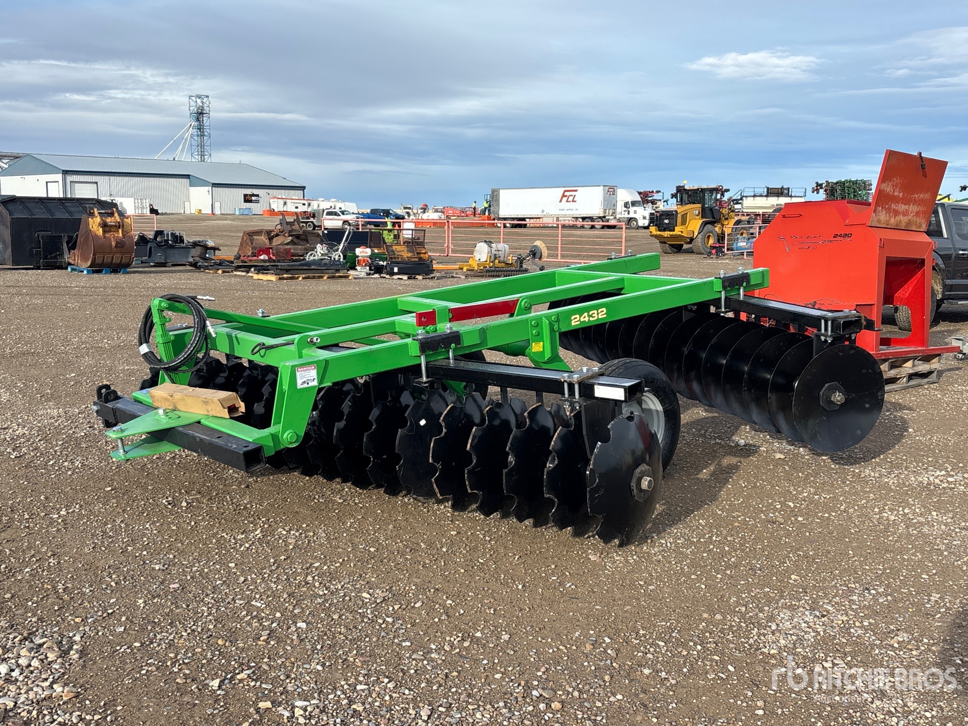 General Appearance with Picture, Left Front Corner