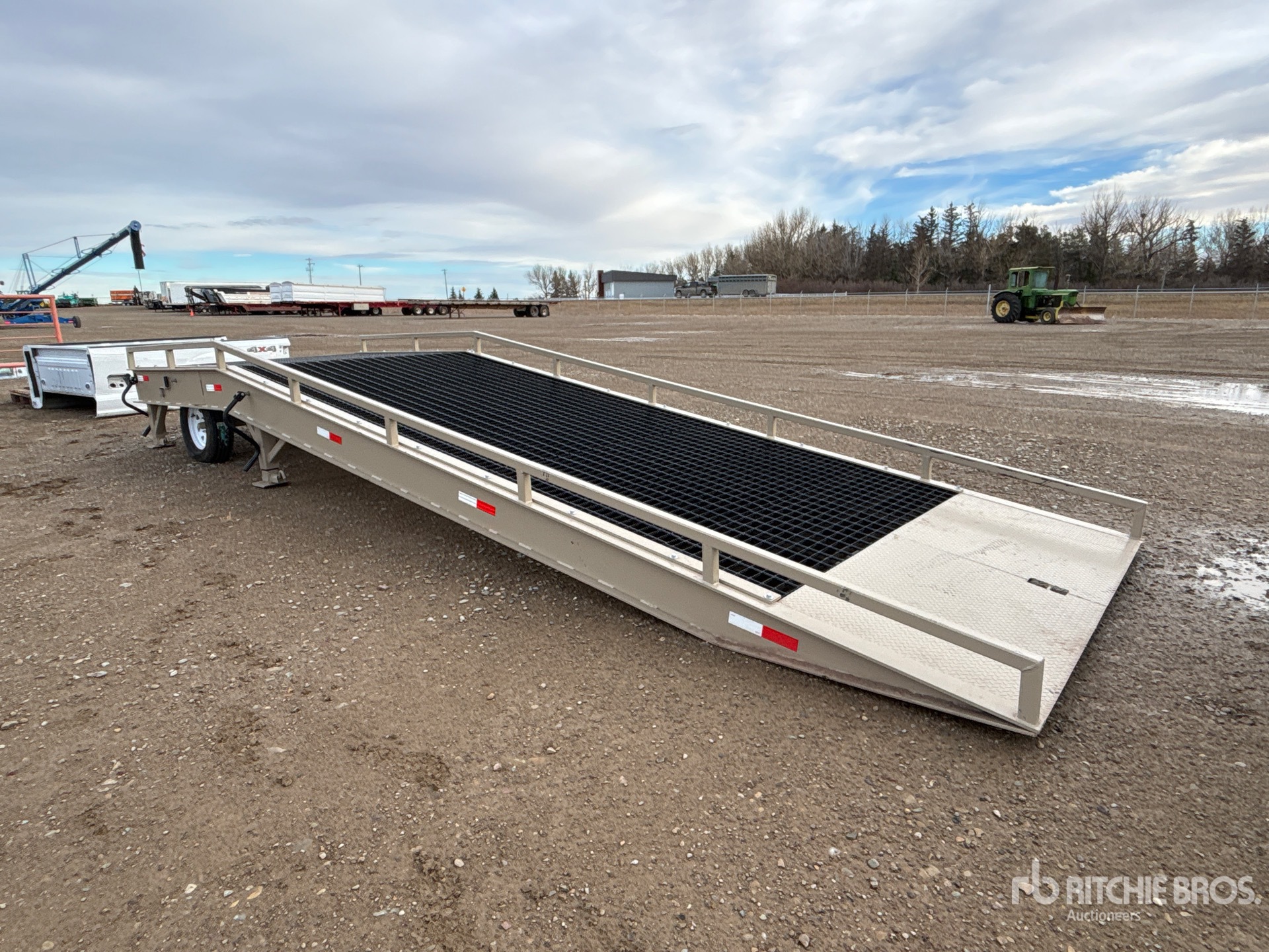 General Appearance with Picture, Right Front Corner