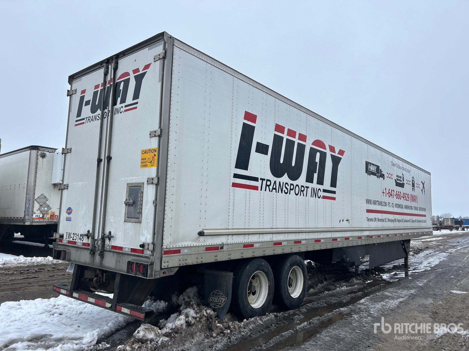 General Appearance with Imagen: esquina trasera derecha