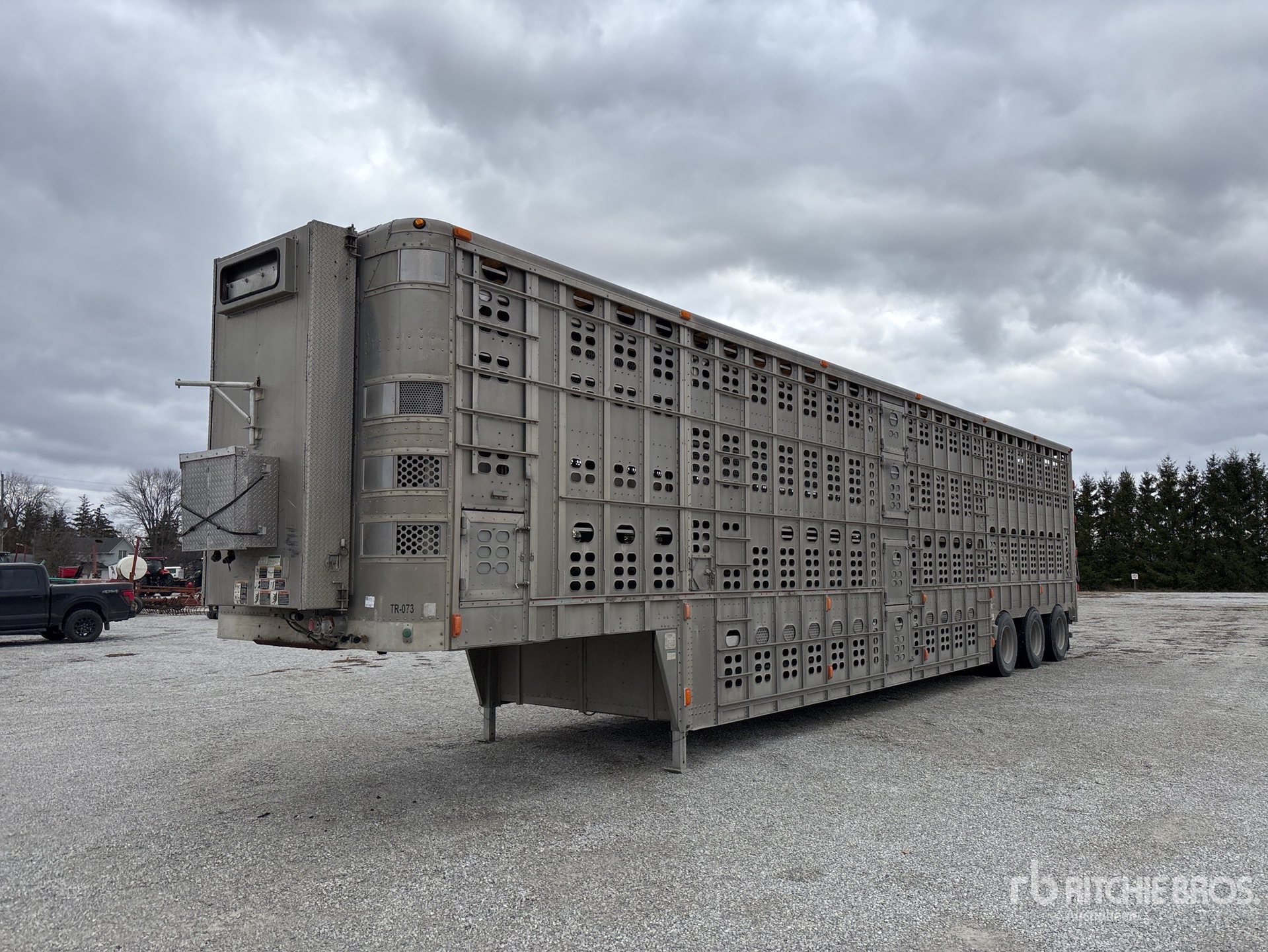 General Appearance with Image, coin avant gauche