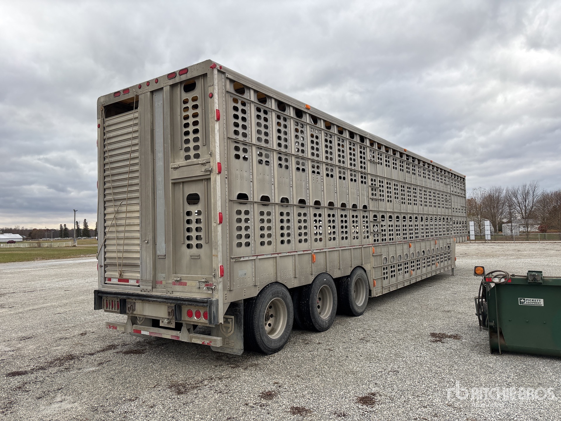 General Appearance with Image, coin arrière droit