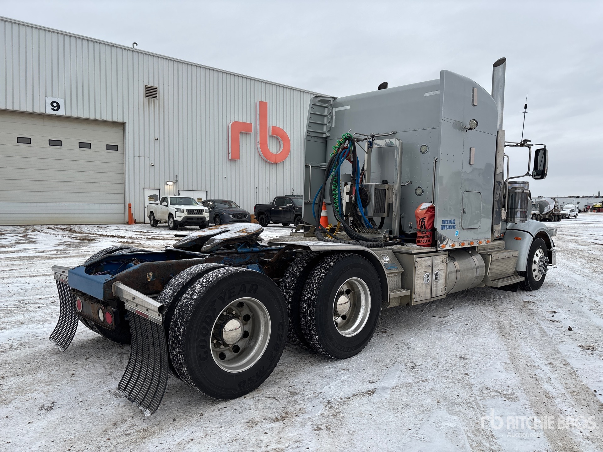 General Appearance with Imagen: esquina trasera derecha