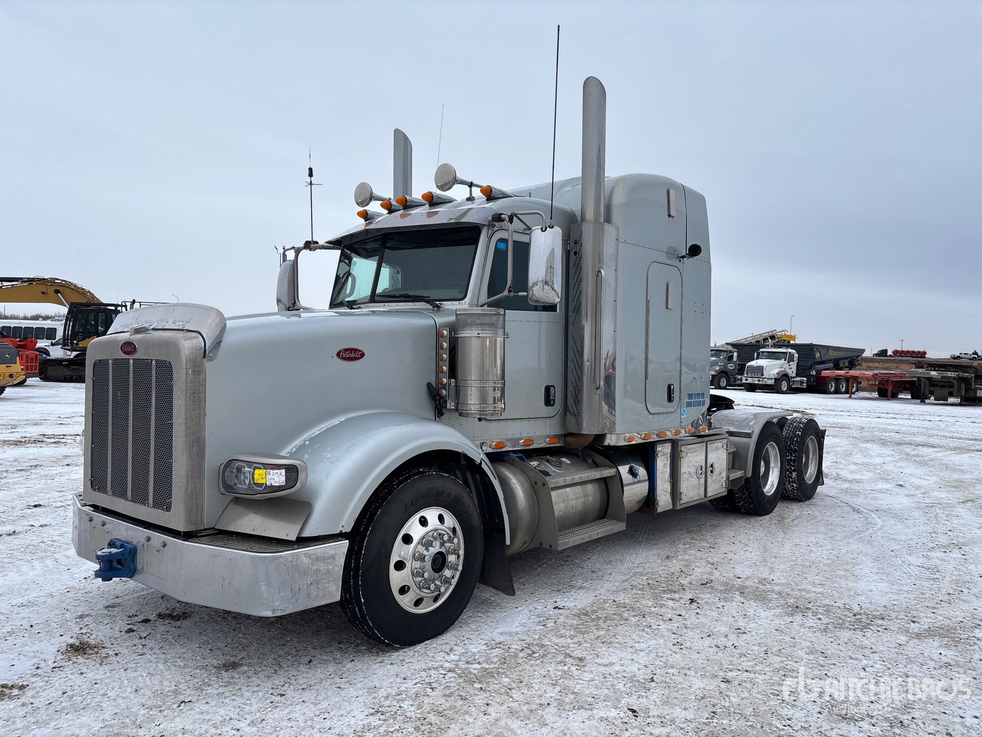 General Appearance with Imagen: esquina delantera izquierda