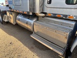 4 Underbody - Truck with 