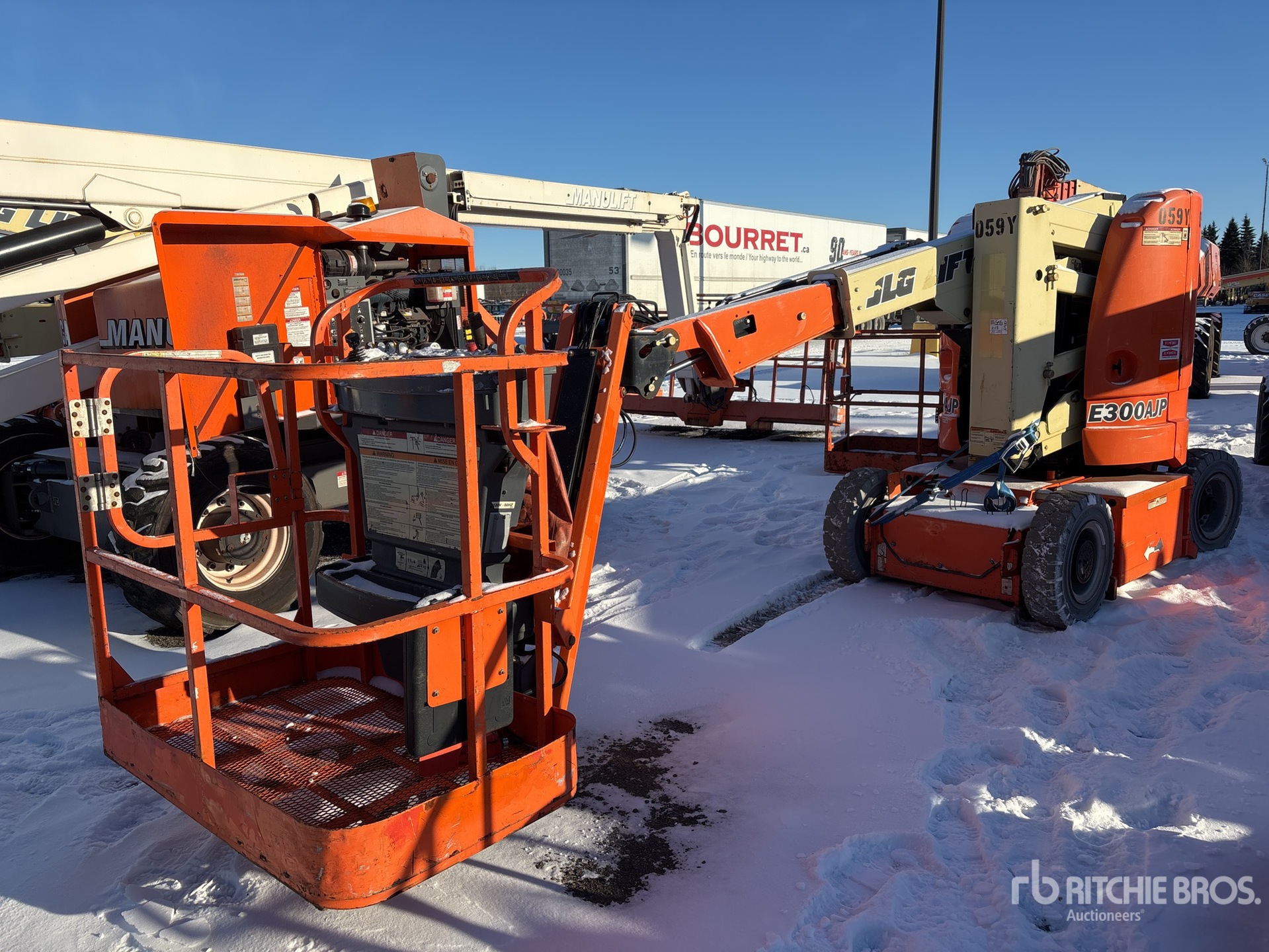 General Appearance with Picture, Left Front Corner