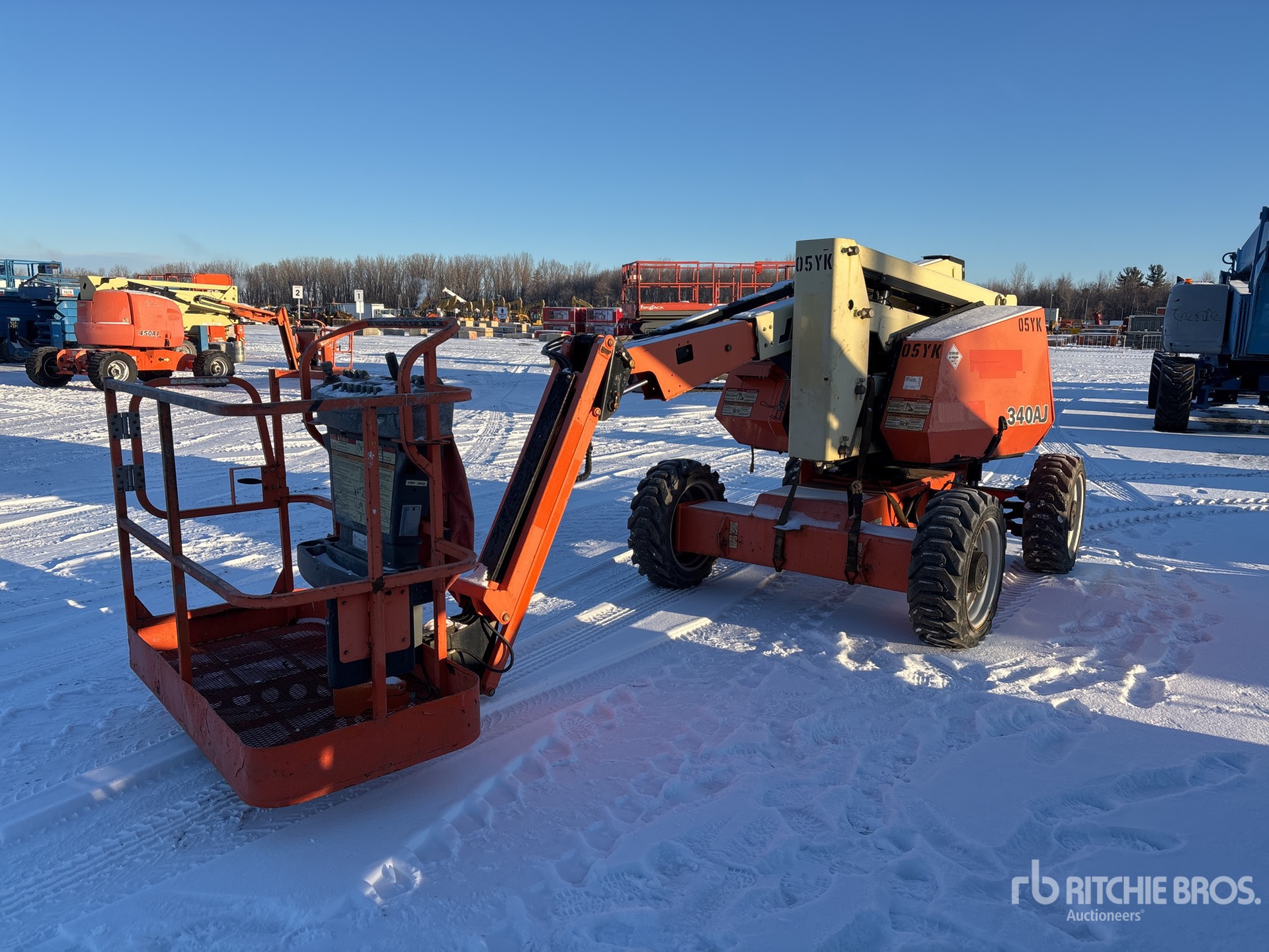 General Appearance with Picture, Left Front Corner