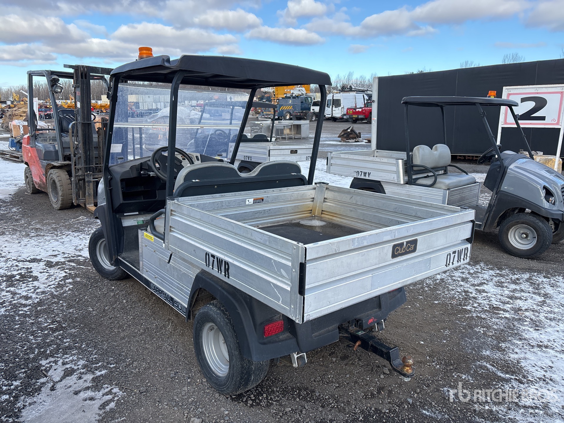 General Appearance with Bild, Ecke hinten links