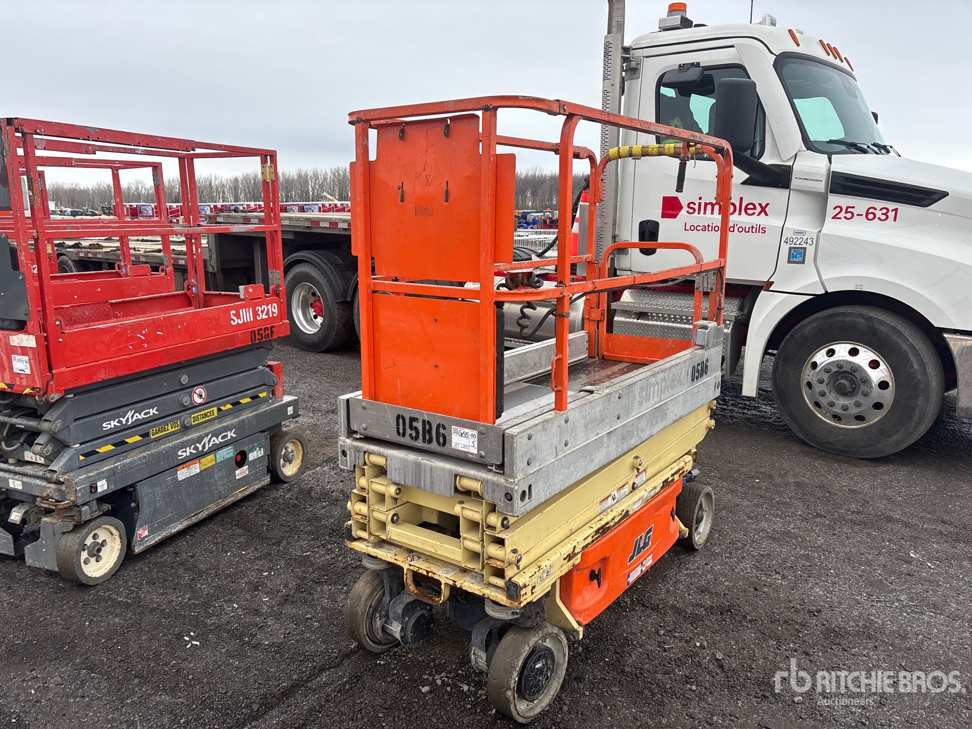 General Appearance with Zdjęcie, prawy dolny róg