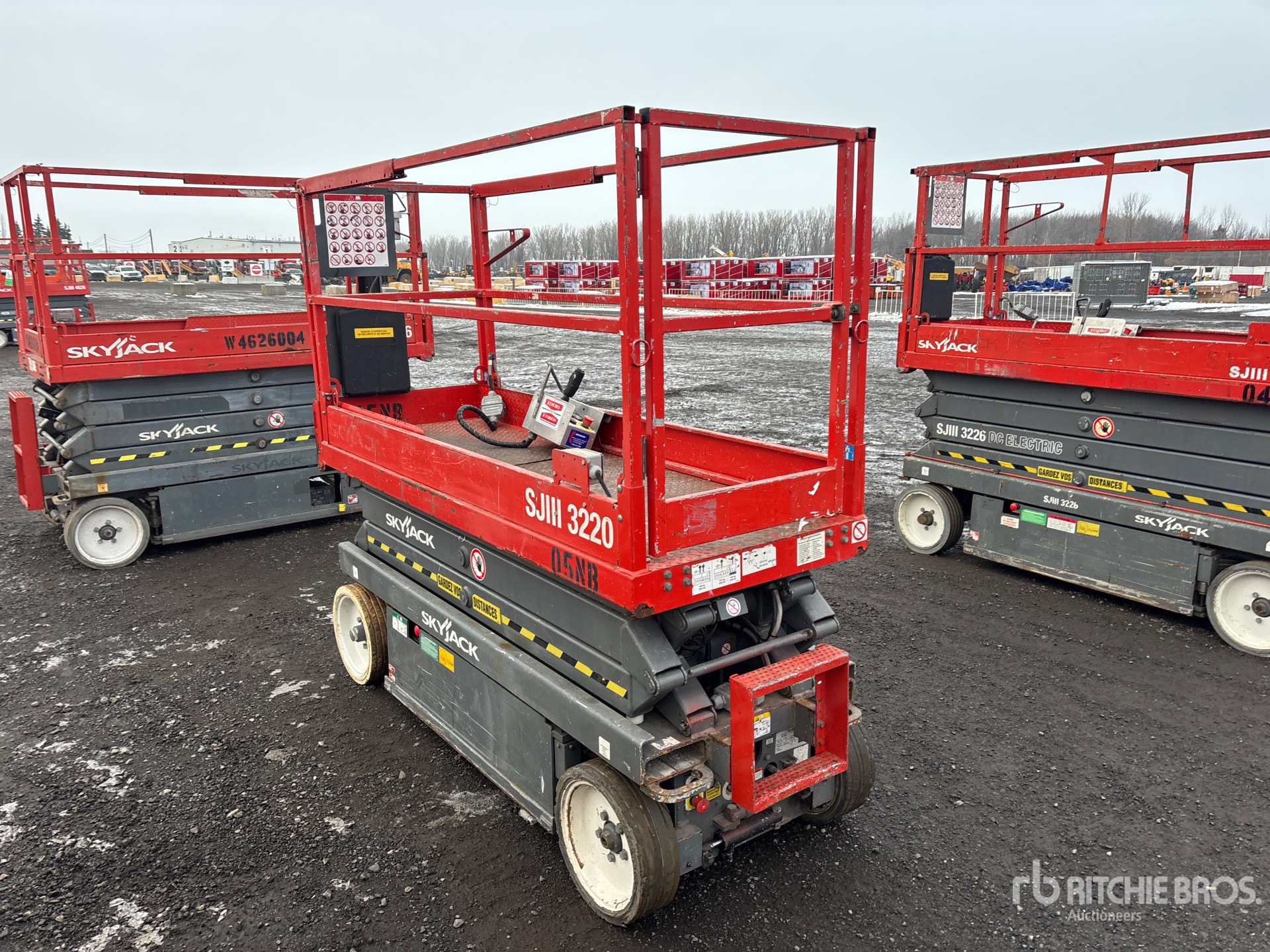 General Appearance with Imagen: esquina delantera derecha