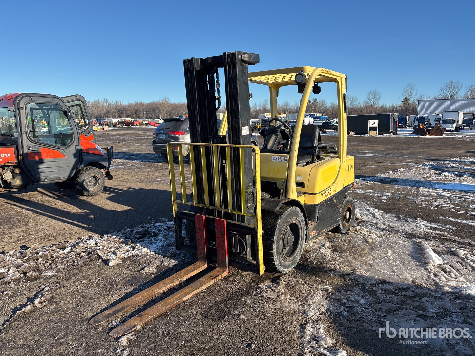 General Appearance with Picture, Left Front Corner