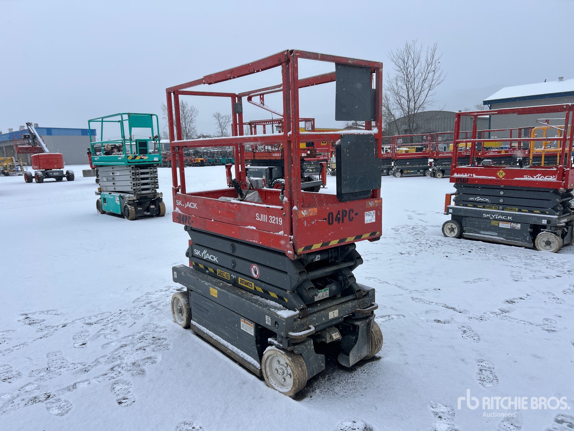 General Appearance with Picture, Right Front Corner