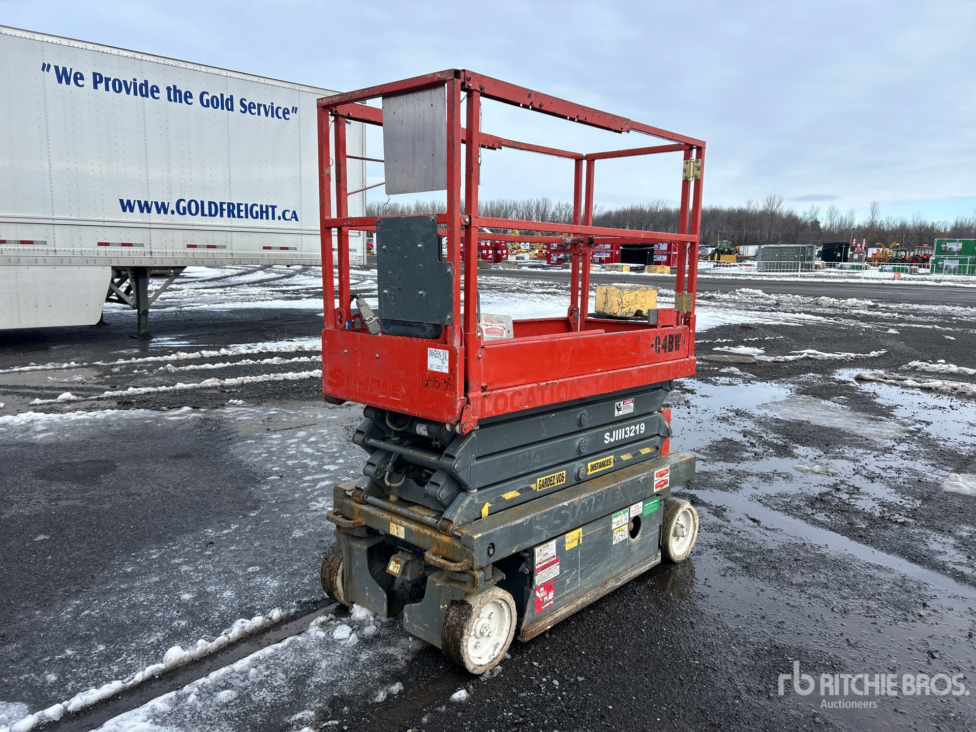 General Appearance with Picture, Left Front Corner