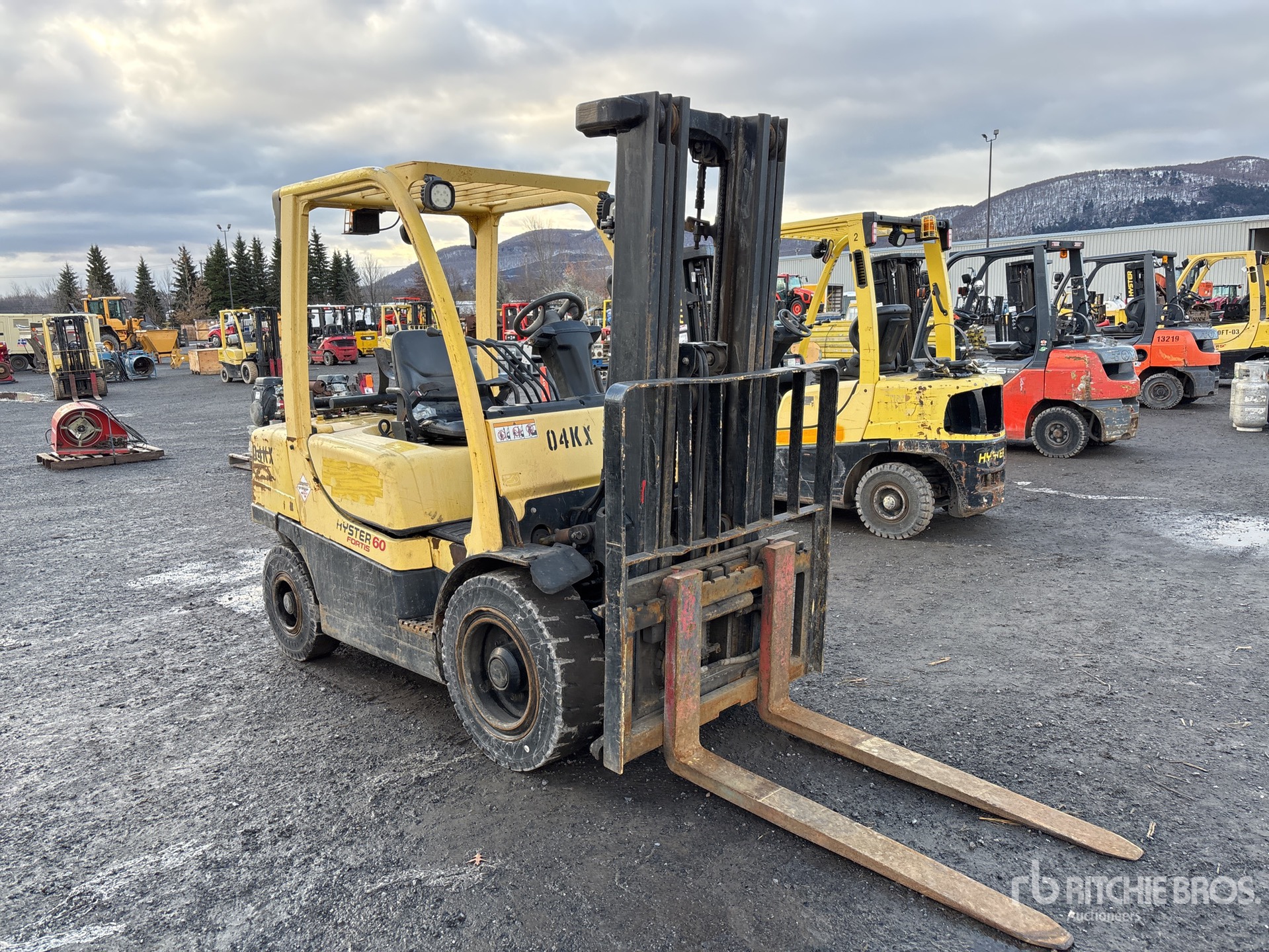 General Appearance with Picture, Right Front Corner