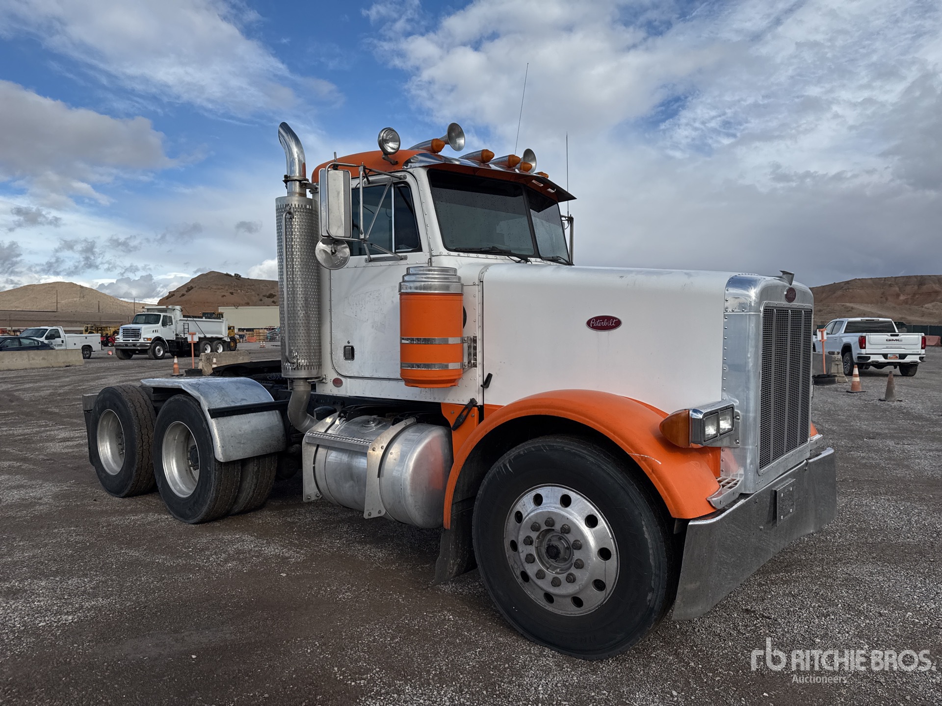 General Appearance with Imagen: esquina delantera derecha