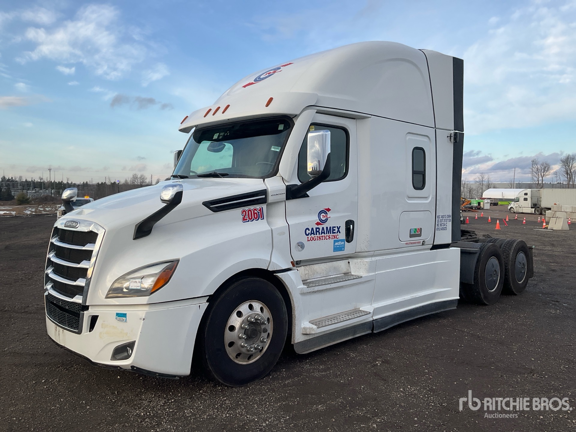 General Appearance with Picture, Left Front Corner