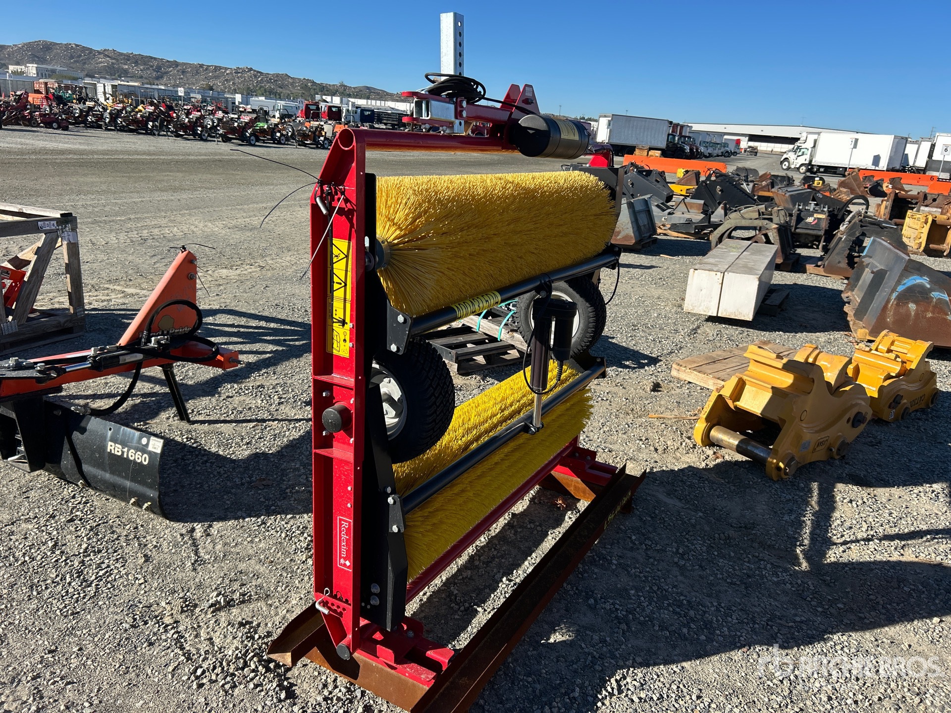 Aspect général with Image, coin avant droit