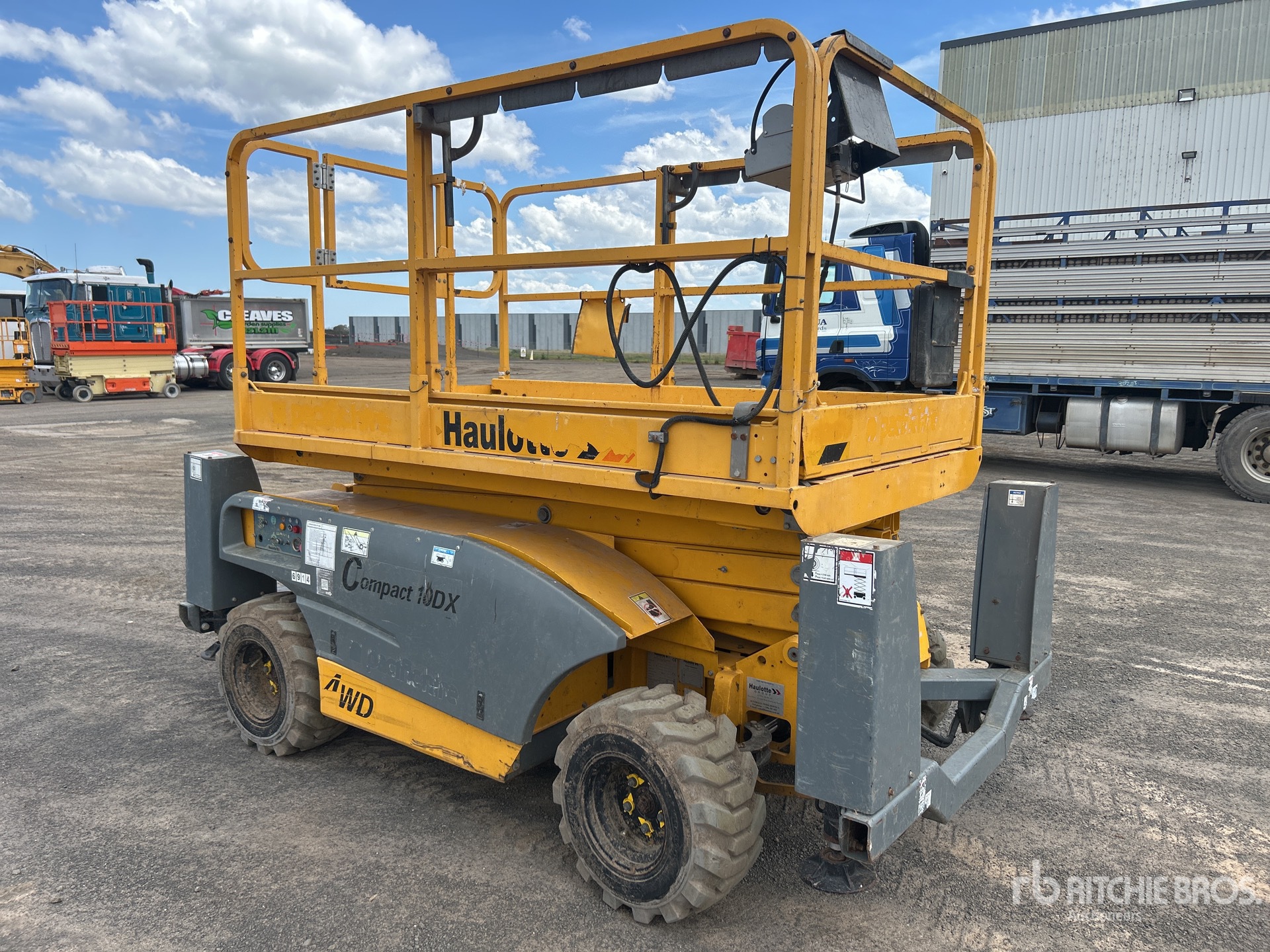 General Appearance with Picture, Right Front Corner