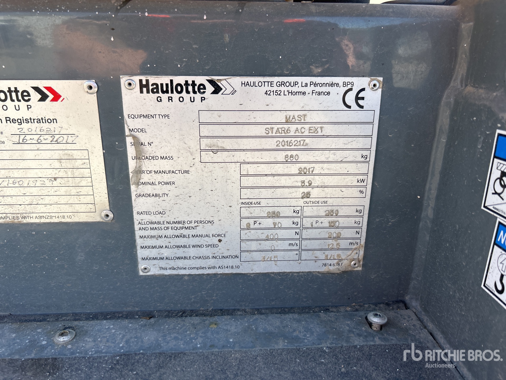 General Appearance with Seriennummer / FIN