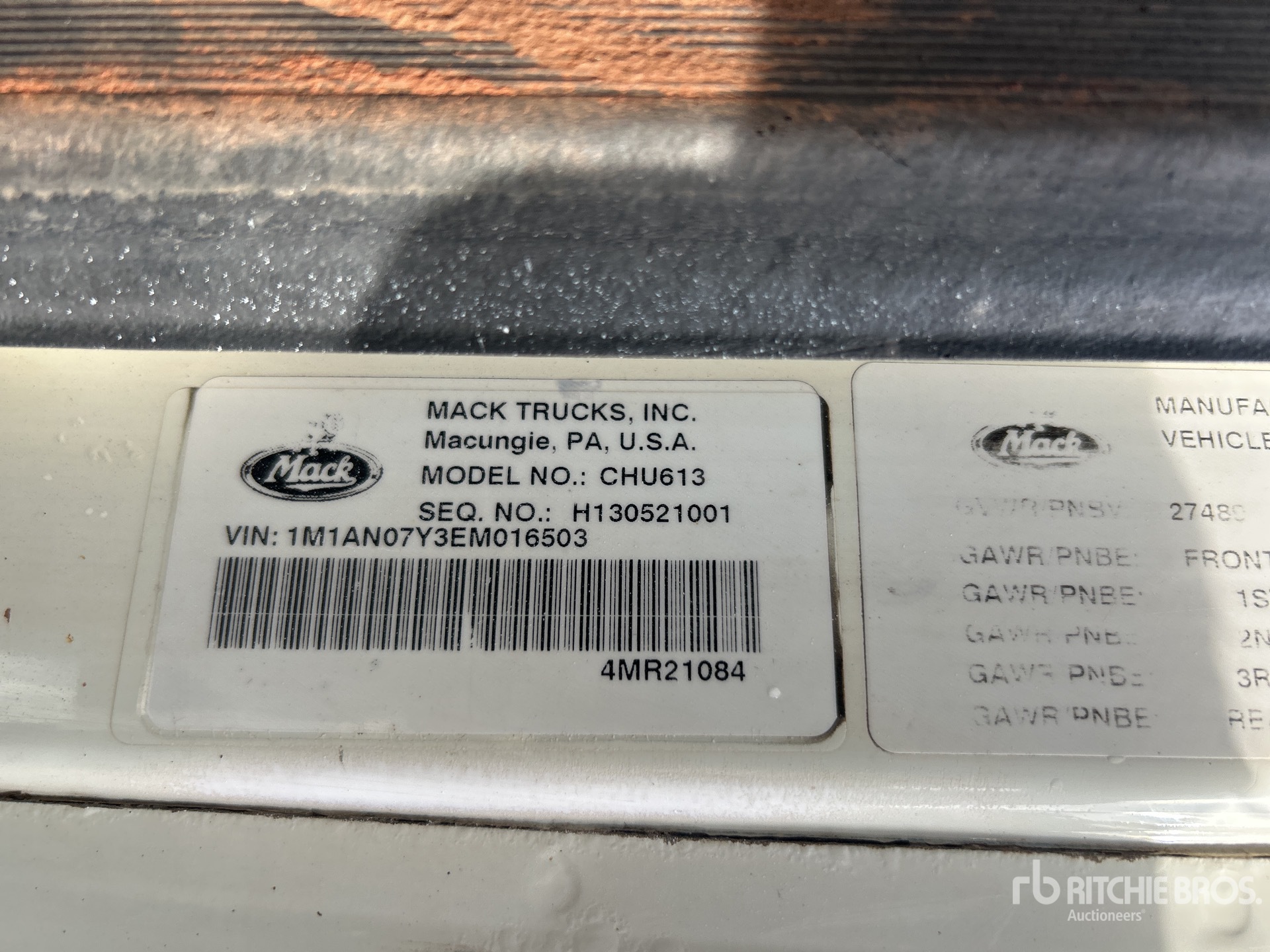 General Appearance with Serial Number / VIN