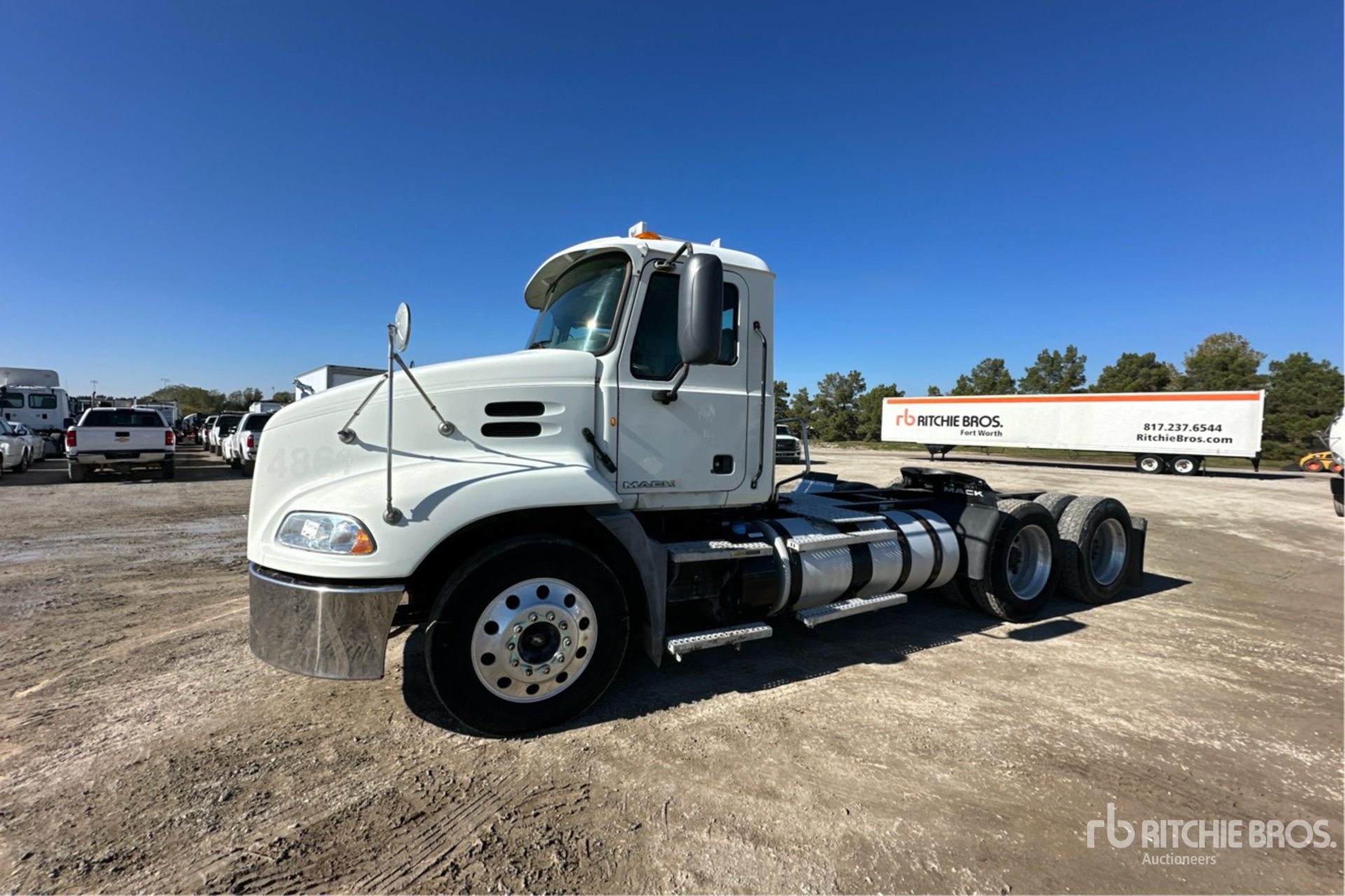 General Appearance with Picture, Left Front Corner