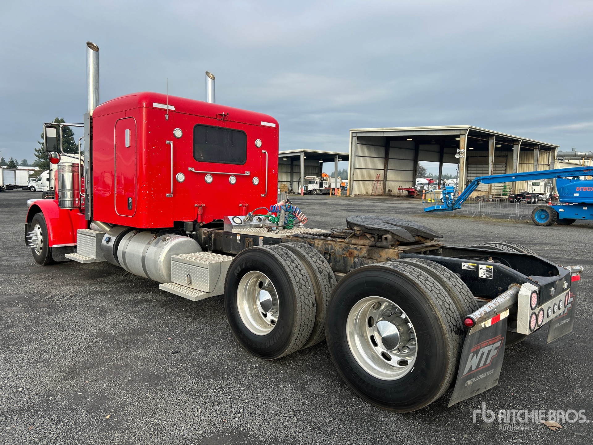 General Appearance with Imagen: esquina trasera izquierda