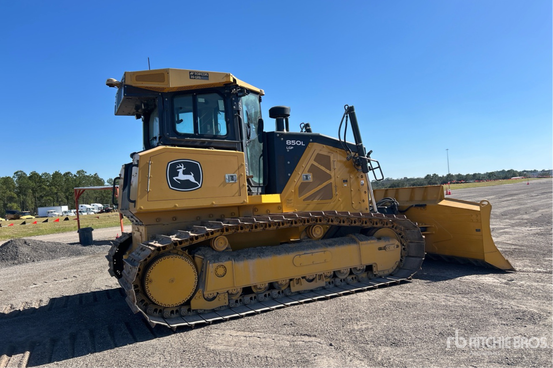 General Appearance with Imagen: esquina trasera derecha