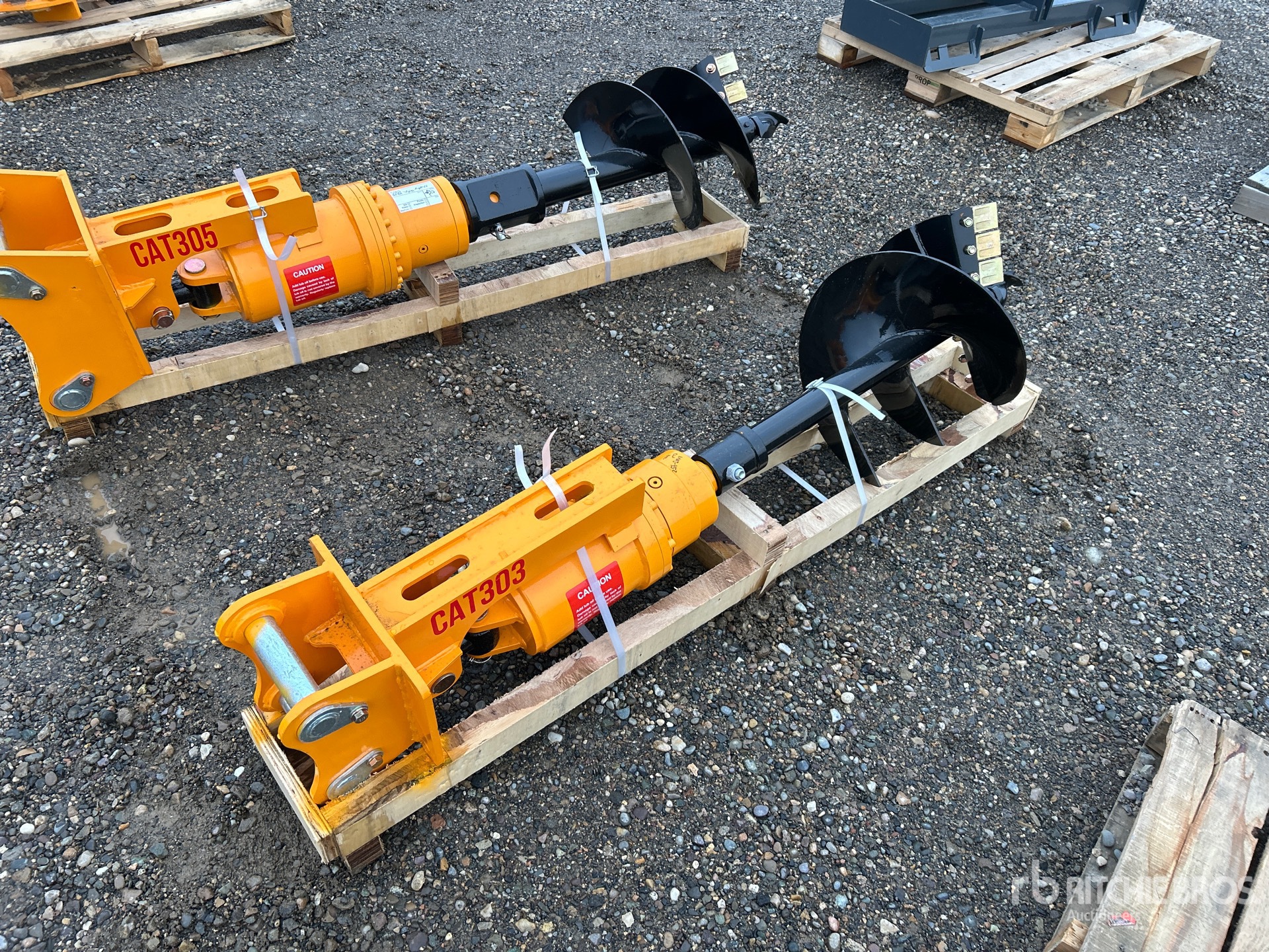 General Appearance with Bild, Ecke hinten links