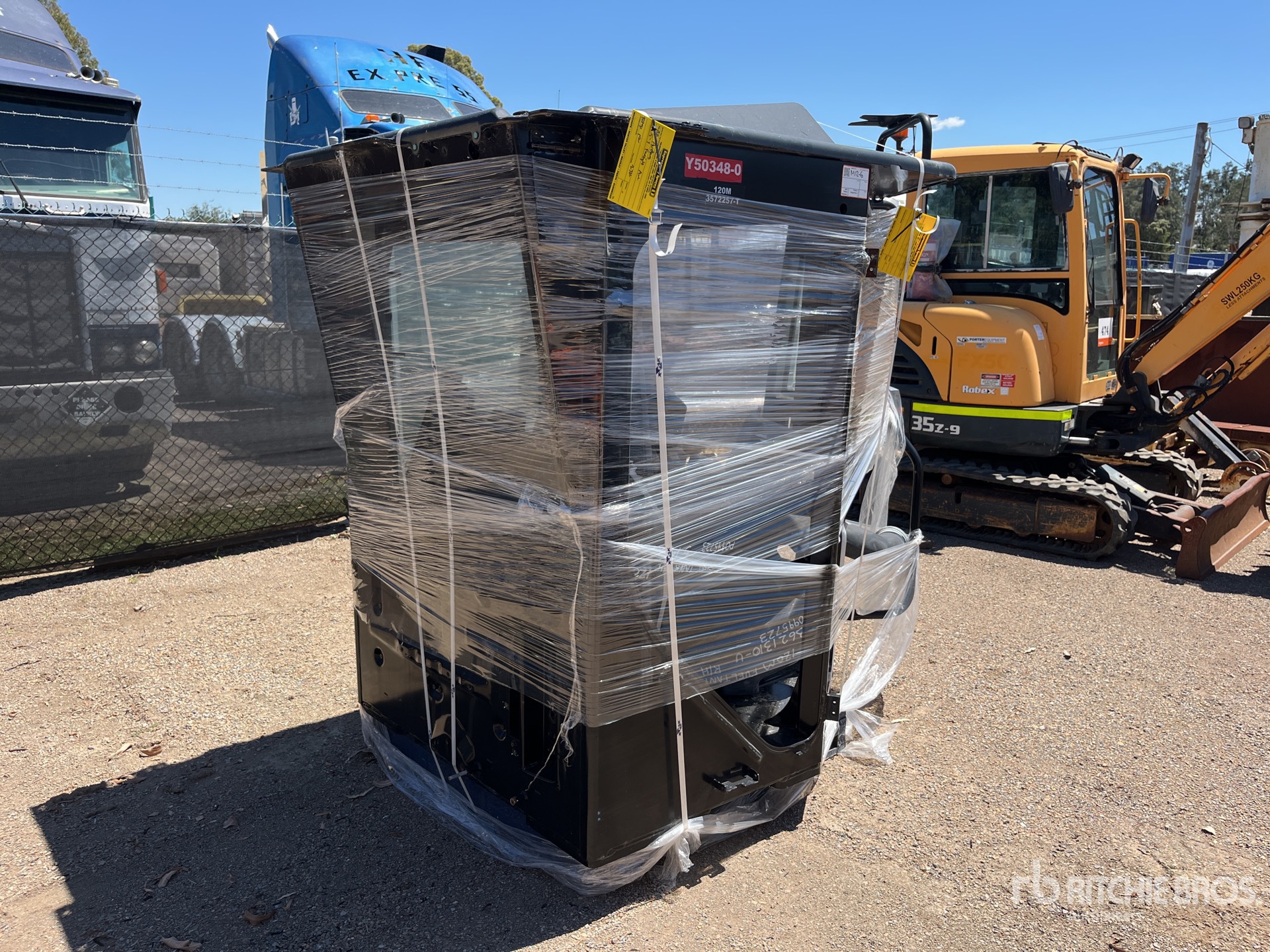 General Appearance with Imagen: esquina trasera derecha