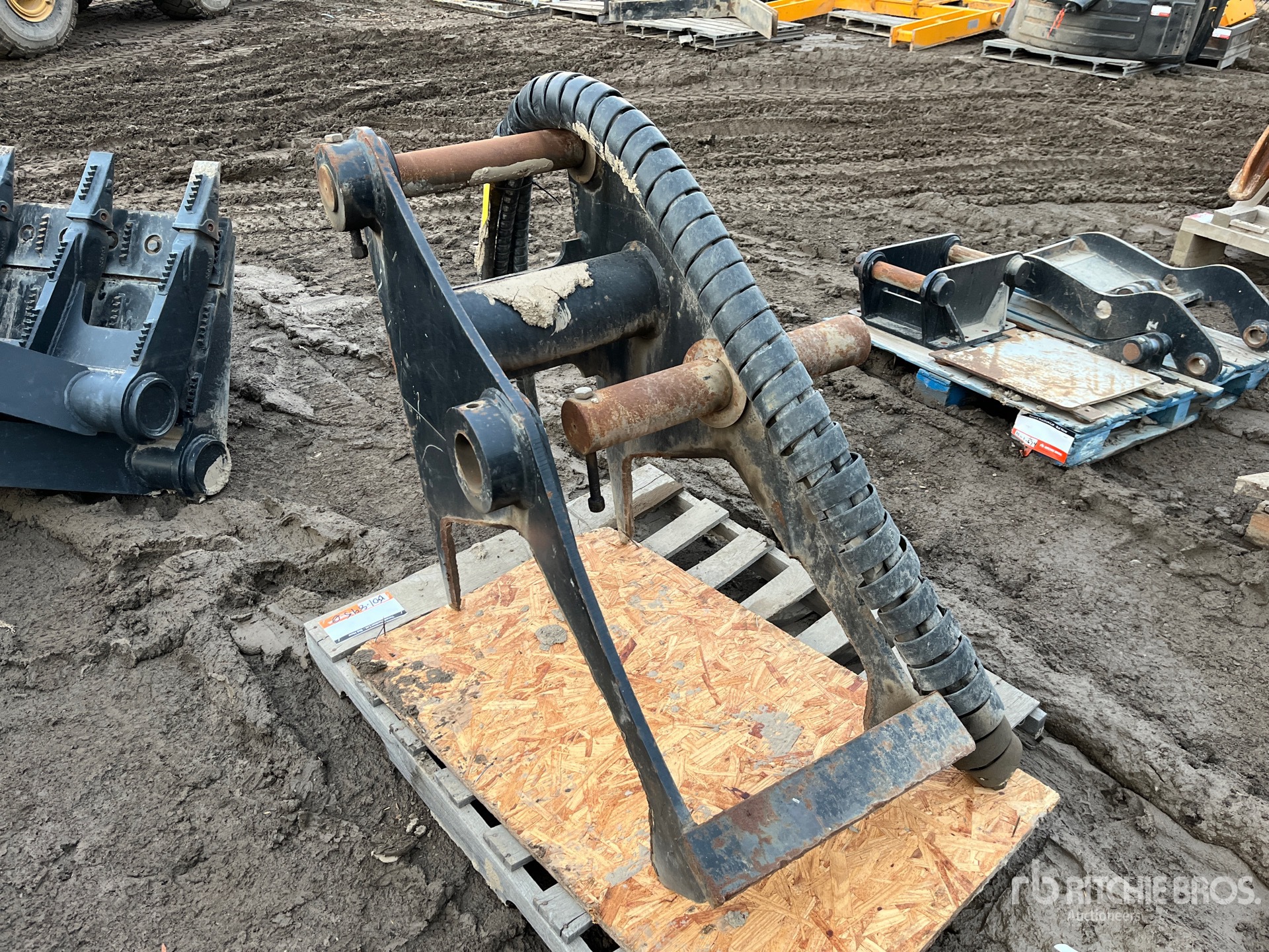 General Appearance with Foto, angolo posteriore sinistro