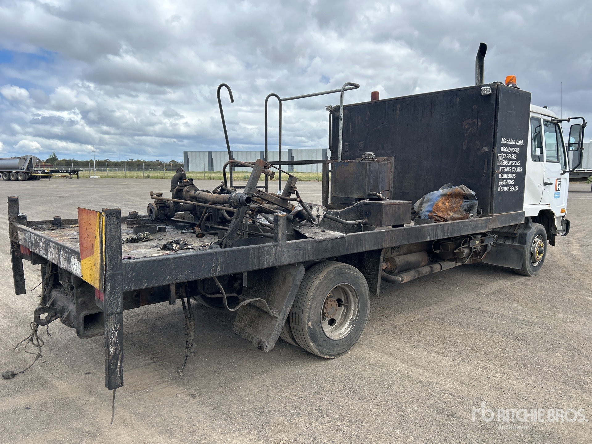 General Appearance with Picture, Left Rear Corner