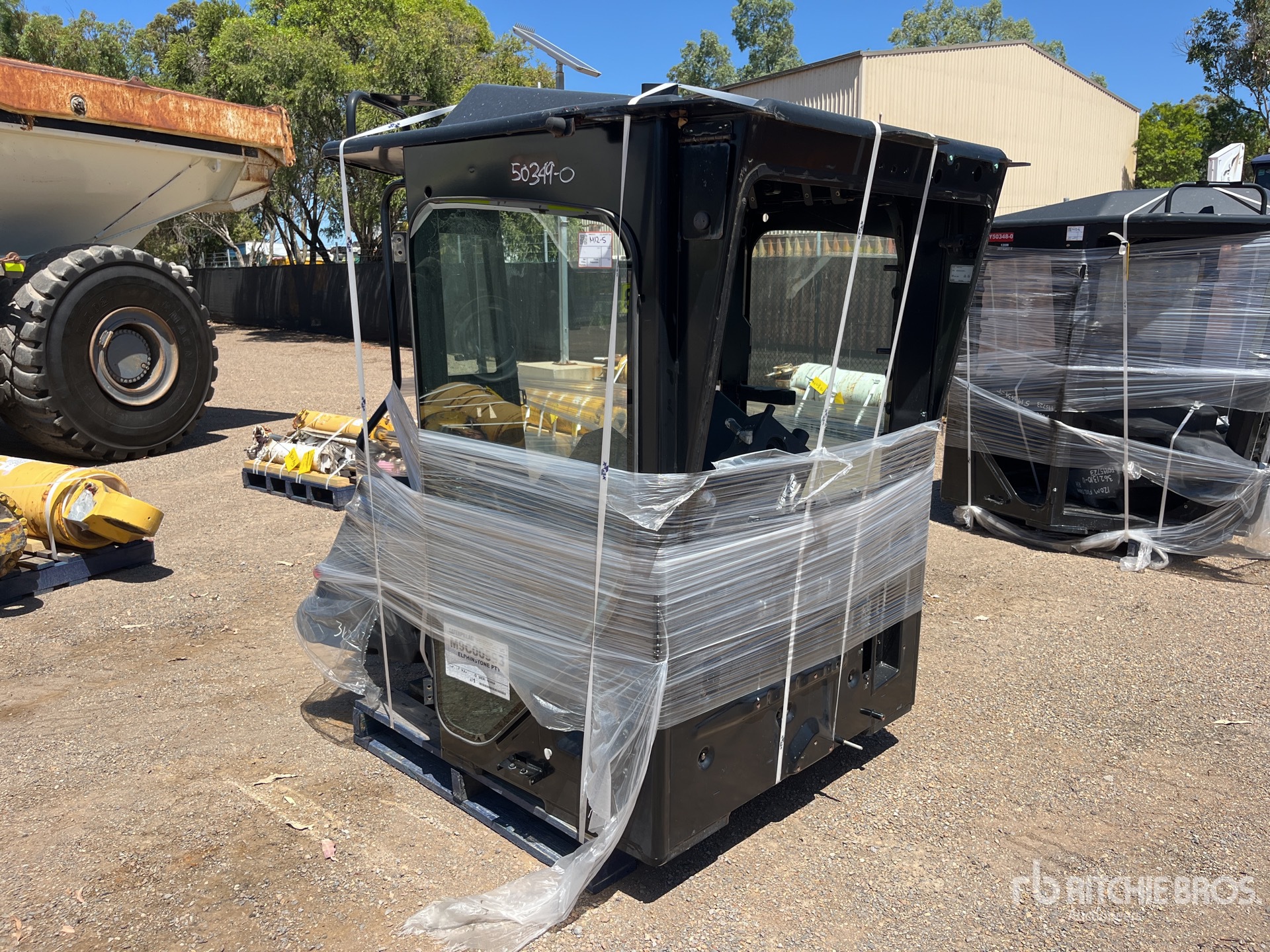 General Appearance with Imagen: esquina trasera izquierda