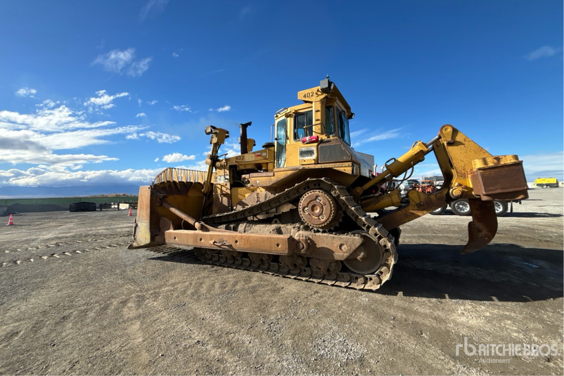 Aspect général with Image, coin arrière gauche