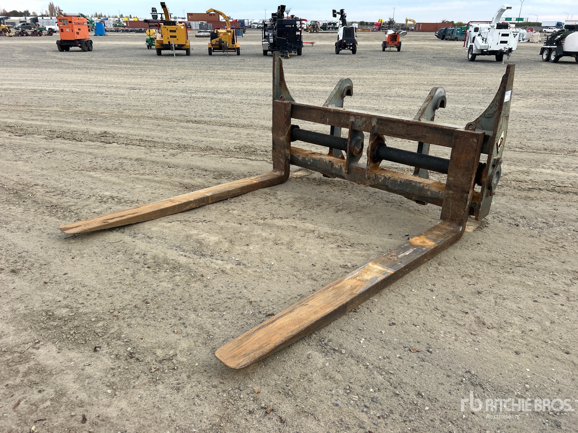 General Appearance with Bild, Ecke vorne links