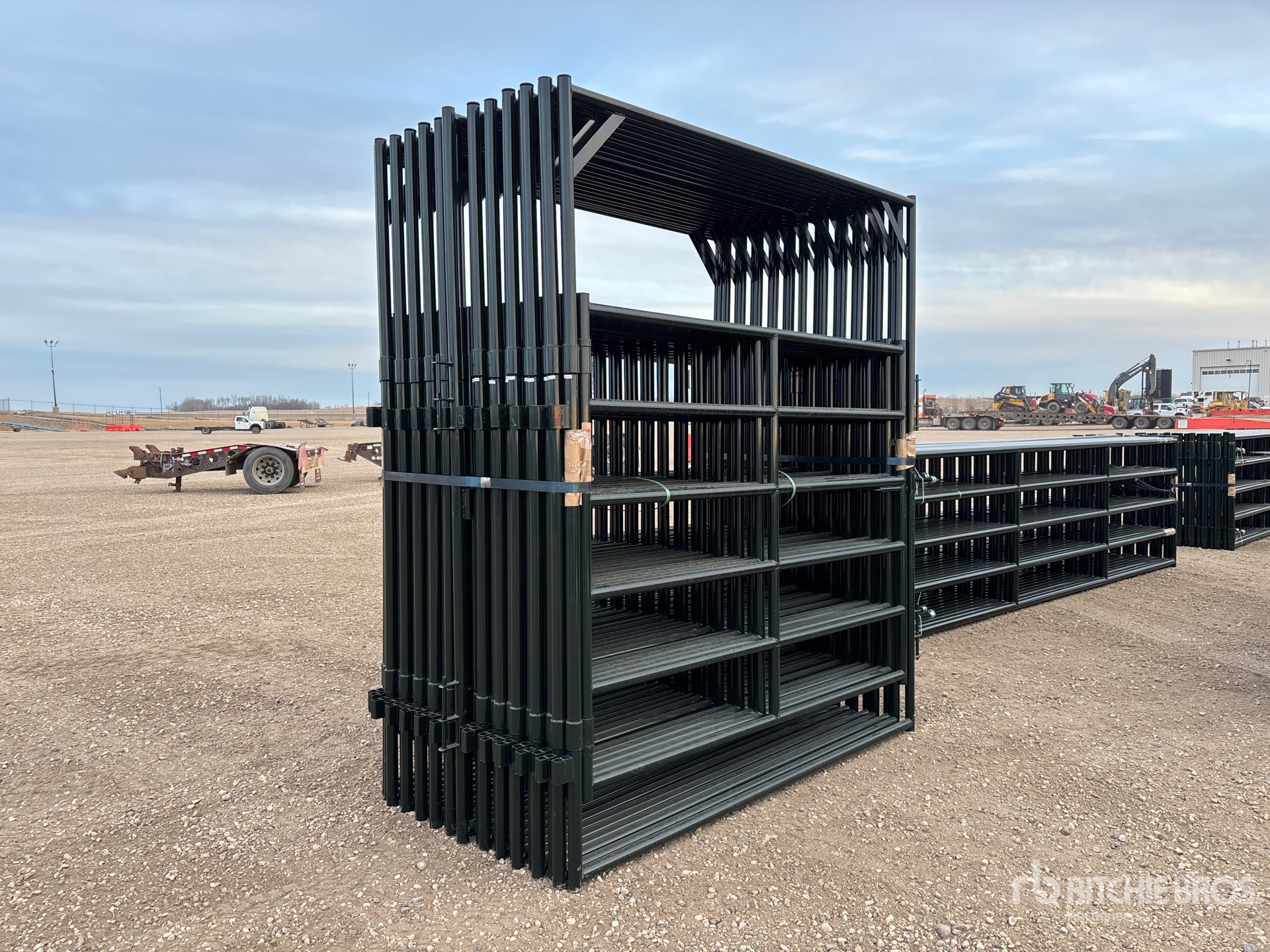 General Appearance with Foto, angolo posteriore sinistro