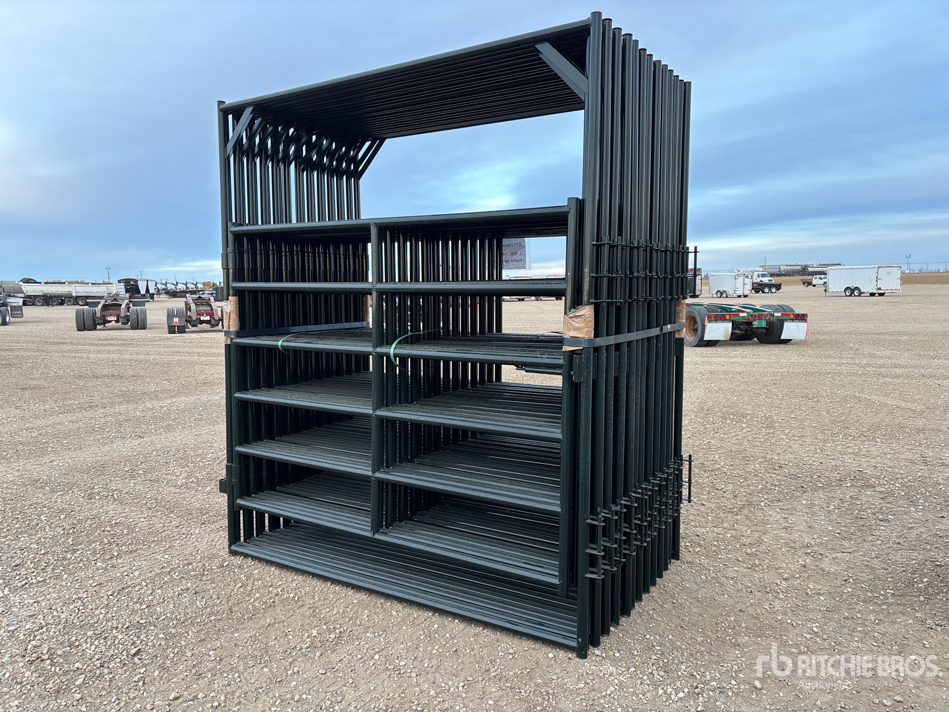 General Appearance with Foto, angolo anteriore sinistro