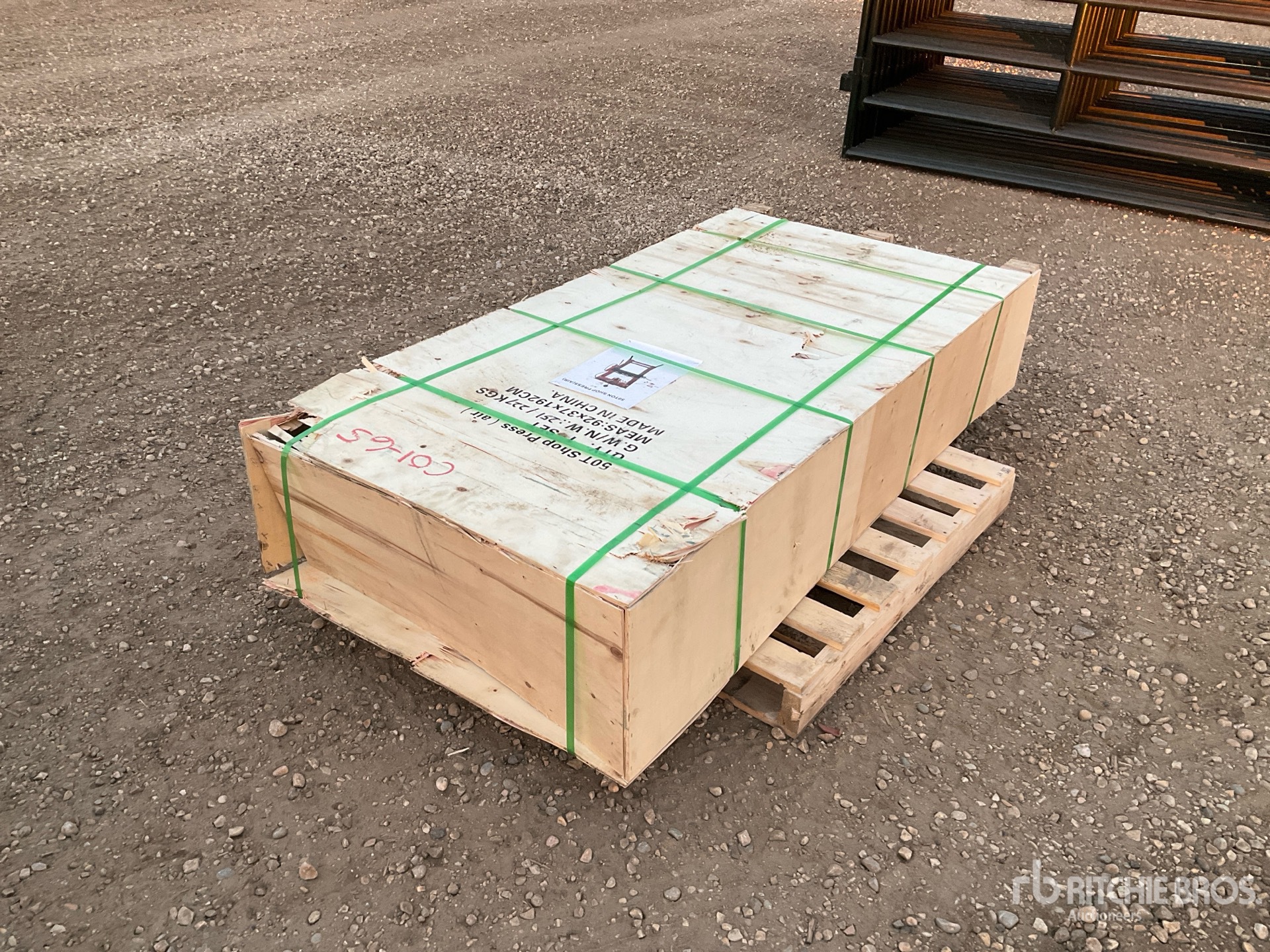 General Appearance with Foto, angolo anteriore sinistro