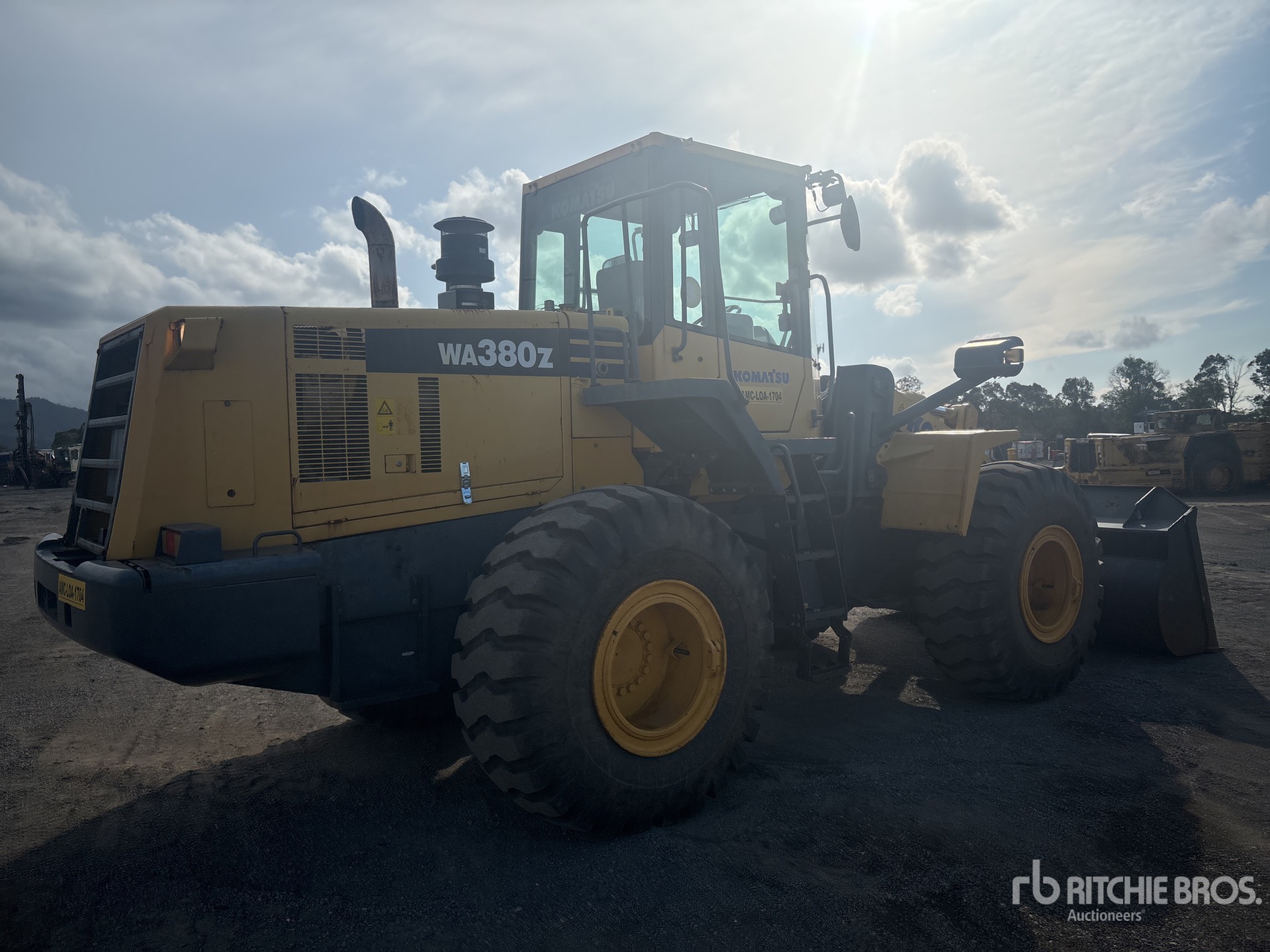 General Appearance with Picture, Right Rear Corner