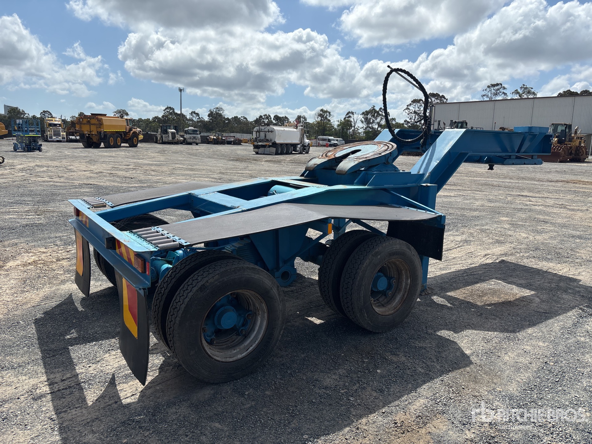 General Appearance with Imagen: esquina trasera izquierda