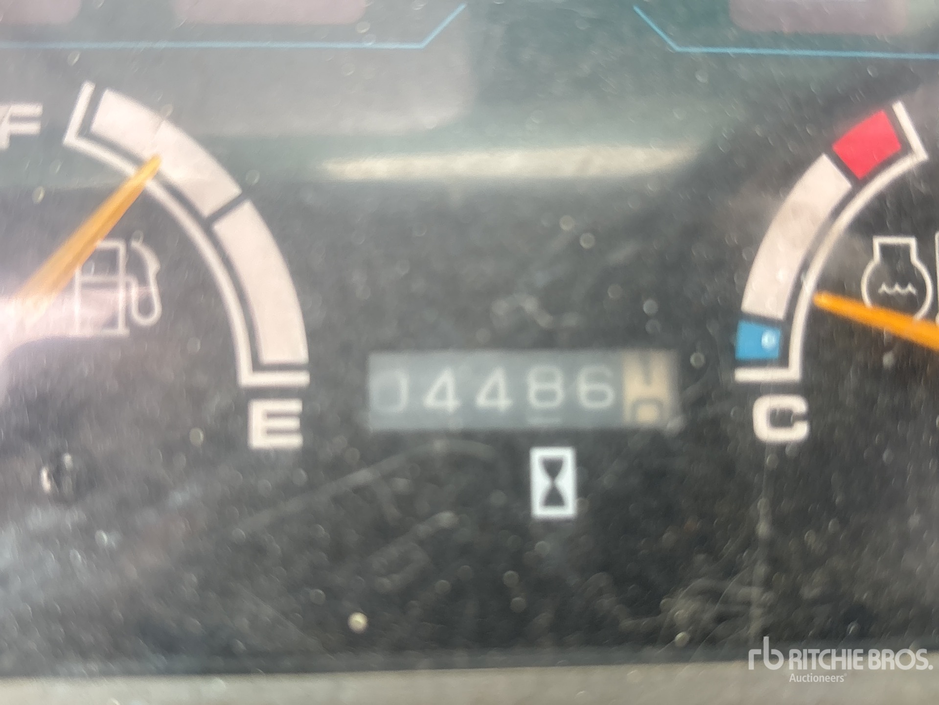 General Appearance with Hour Meter / Odometer