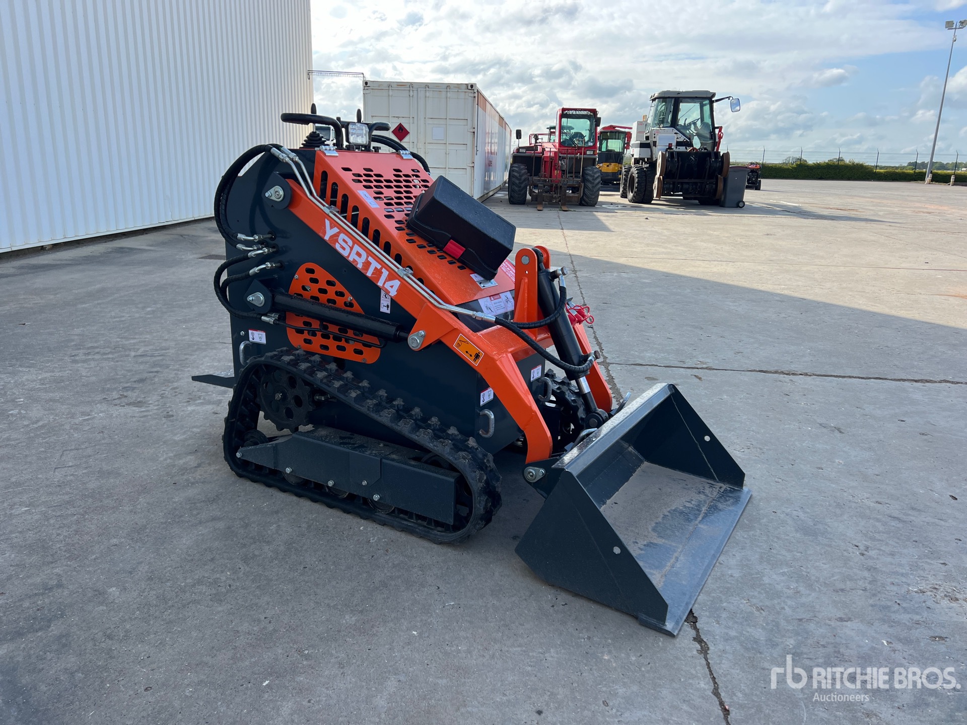 General Appearance with Picture, Right Front Corner