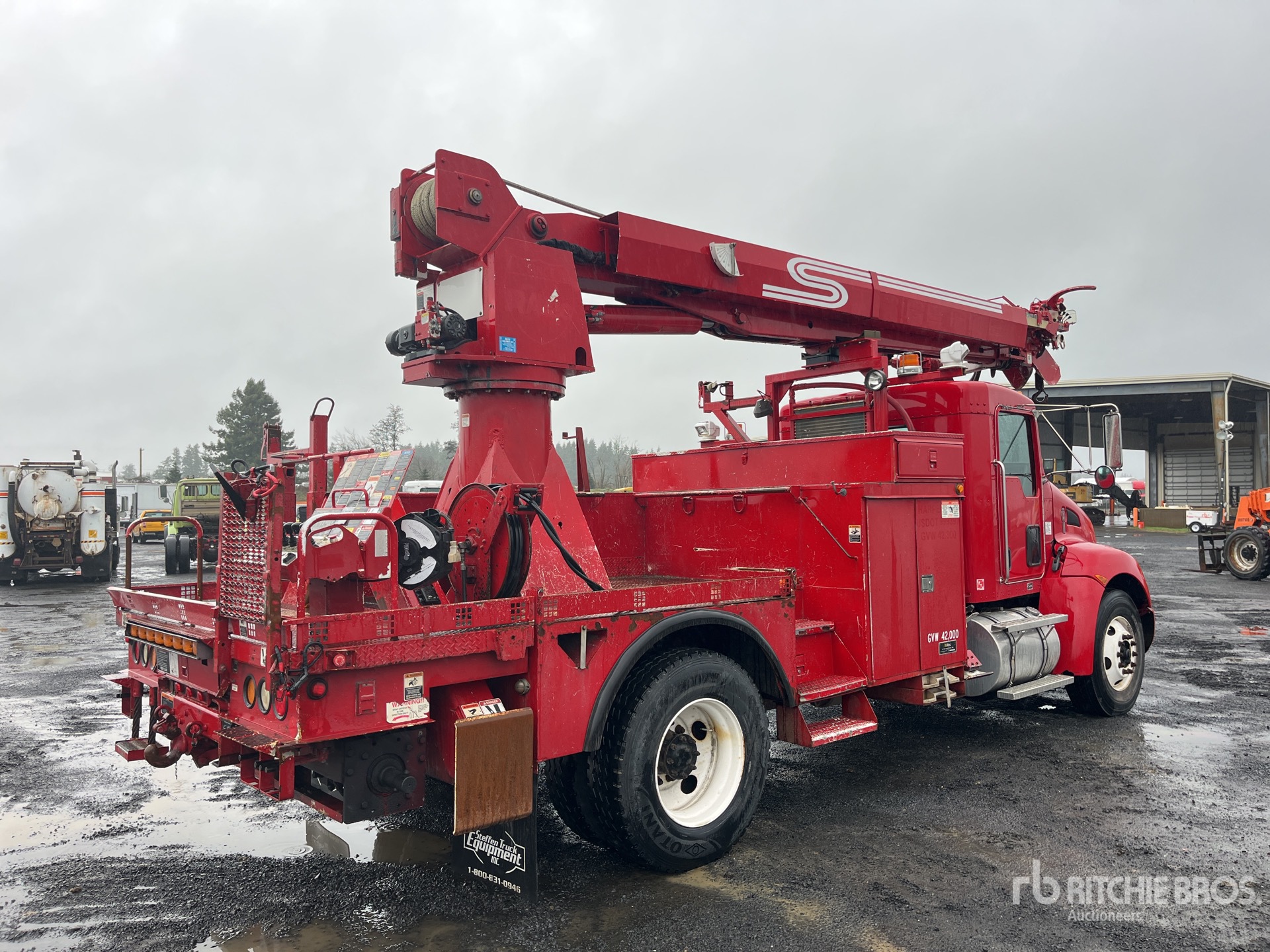 Aspect général with Image, coin arrière droit