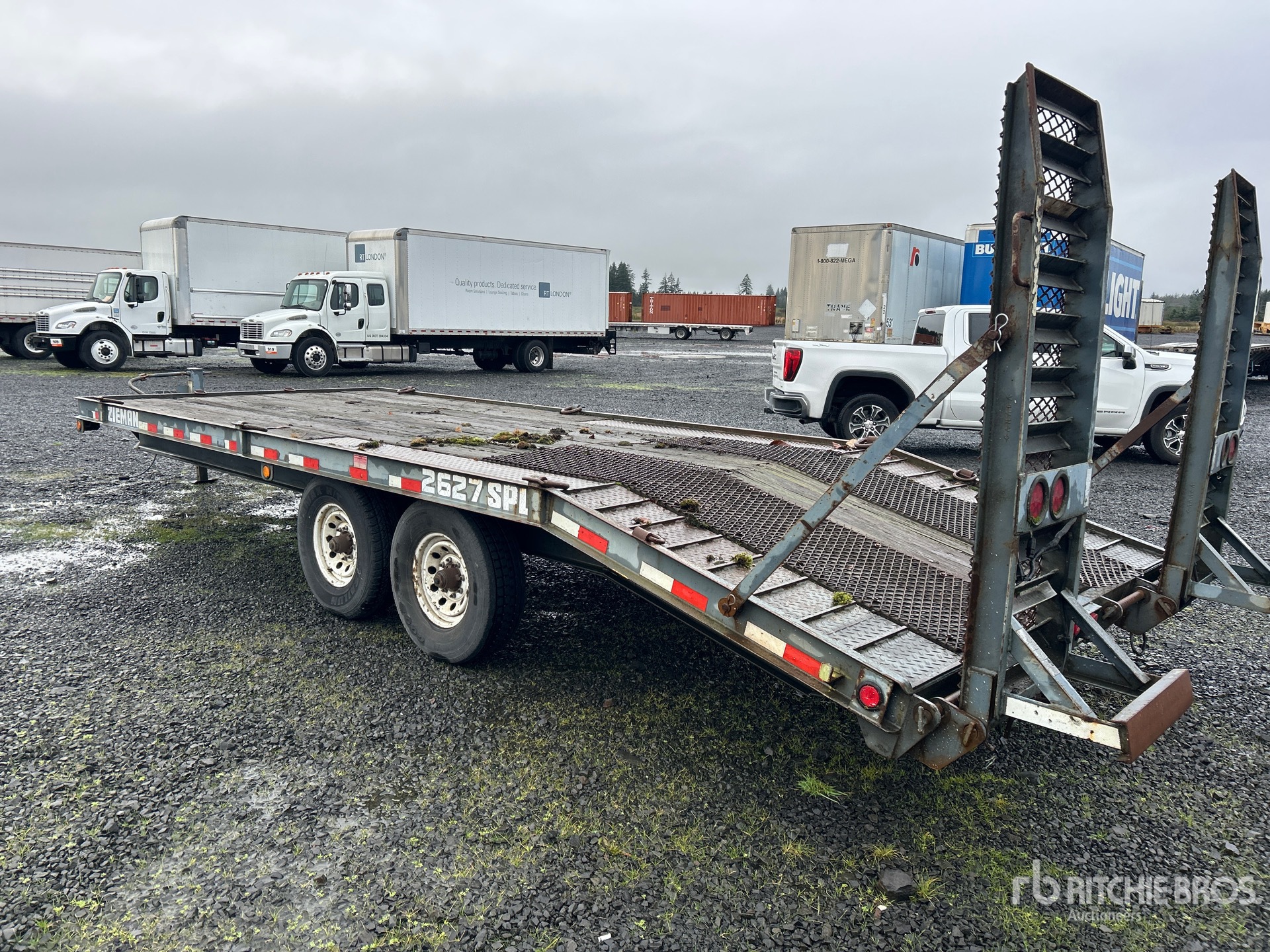 General Appearance with Picture, Left Rear Corner