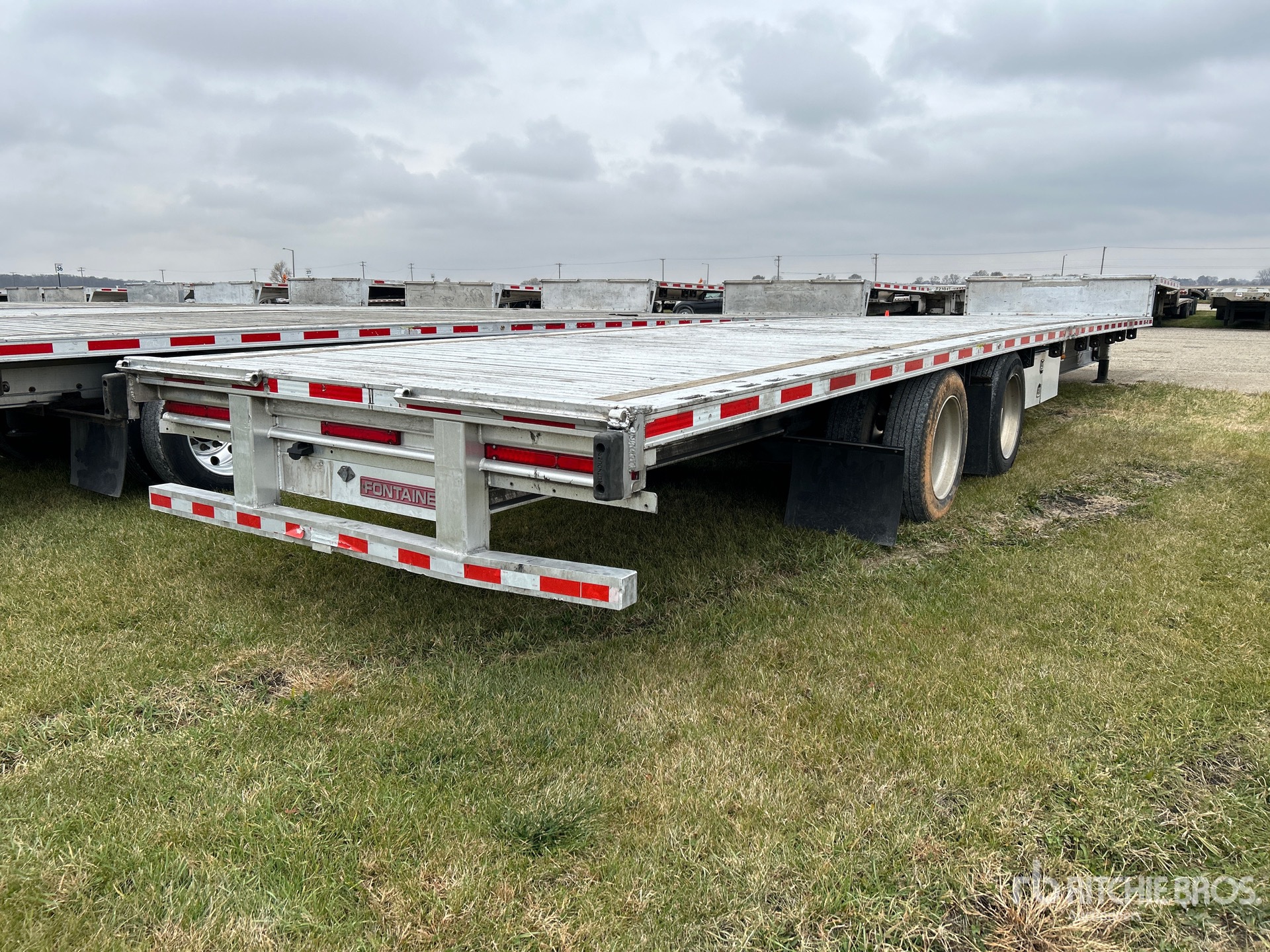 General Appearance with Image, coin arrière droit