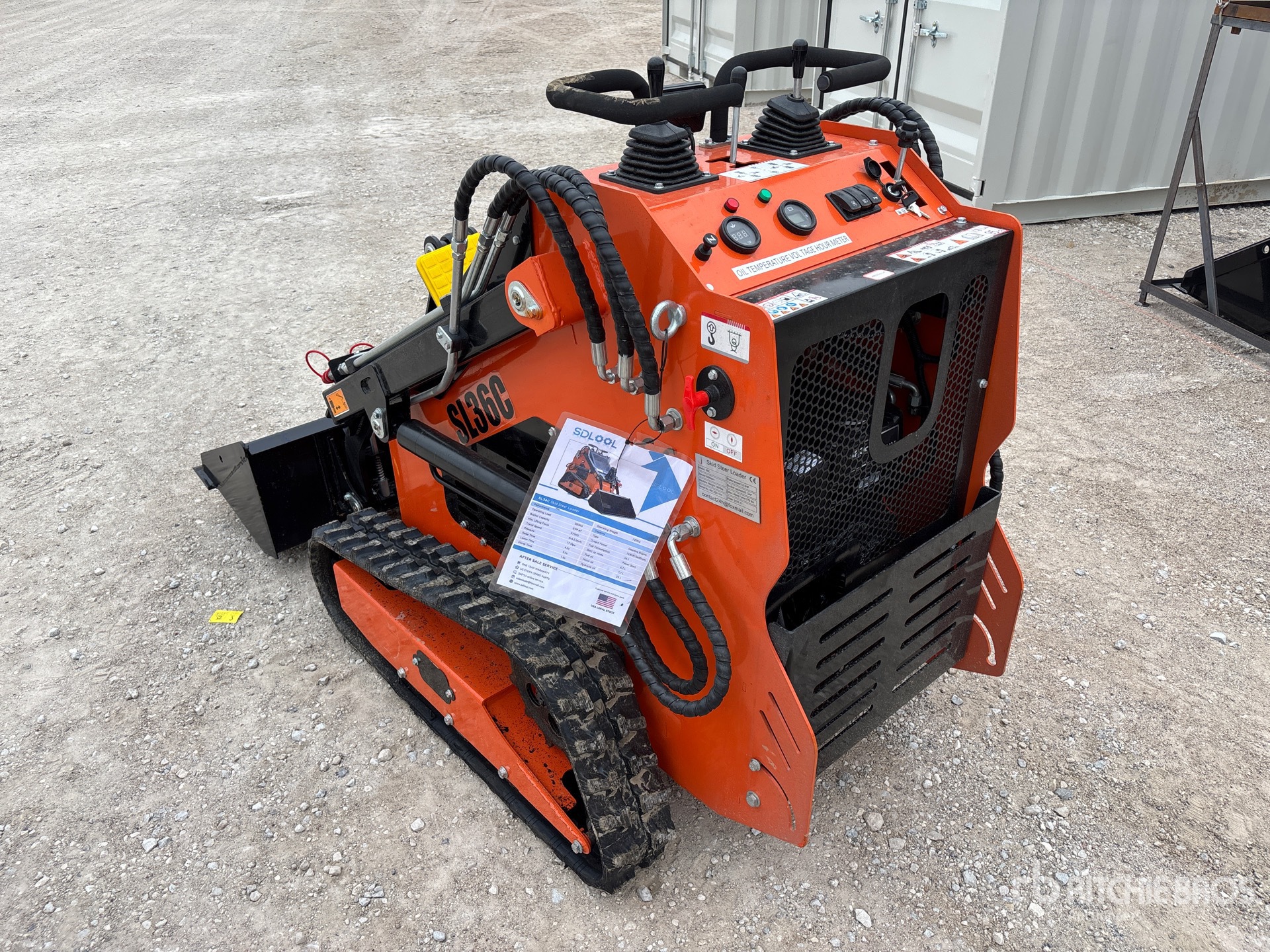 General Appearance with Picture, Left Rear Corner